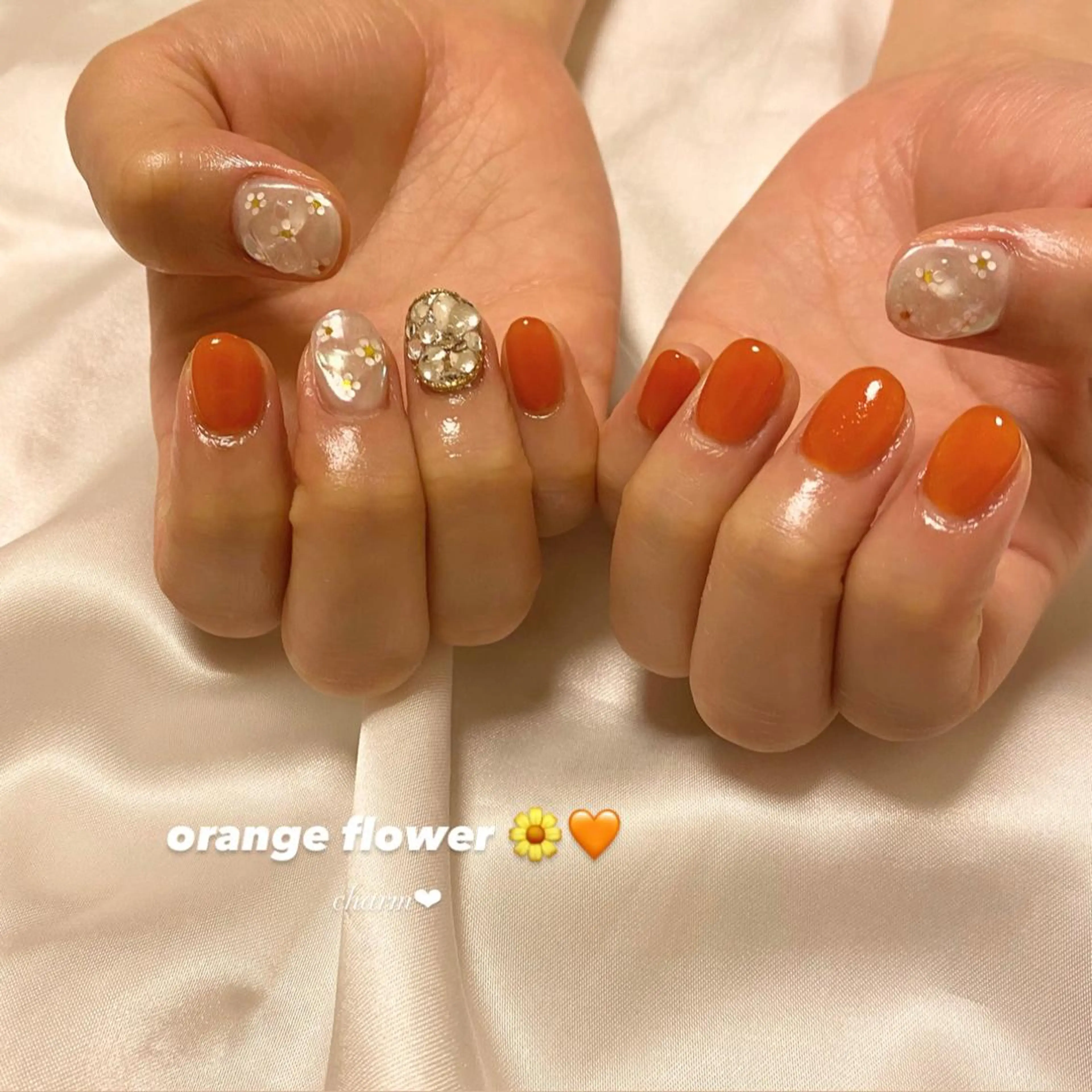 ネイル オレンジ ハンドネイル nail salon charmのネイルデザイン