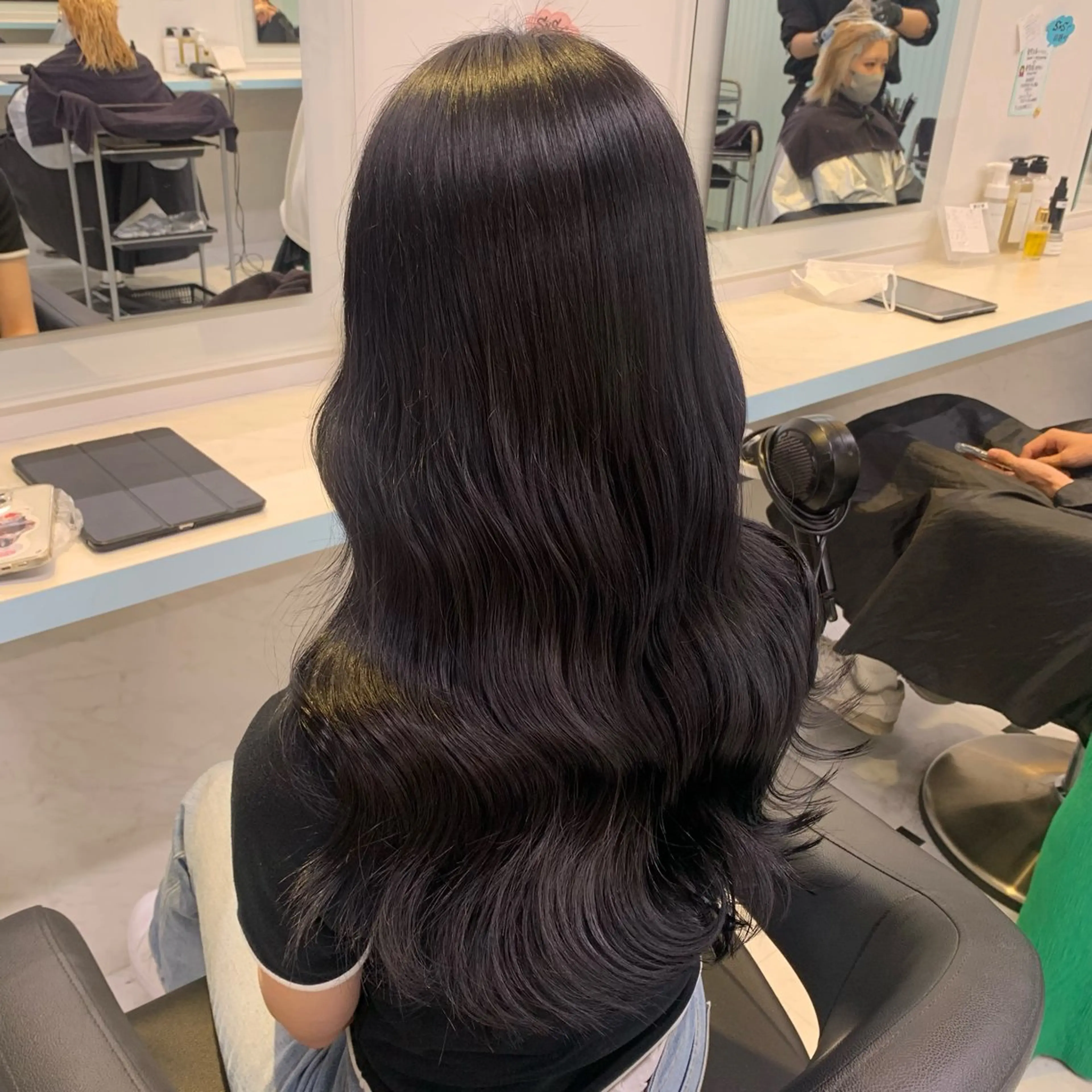 セミロング ヘアカラー トリートメント 🤍大人っぽ韓国暗髪 🤍Asuka🤍のヘアスタイル