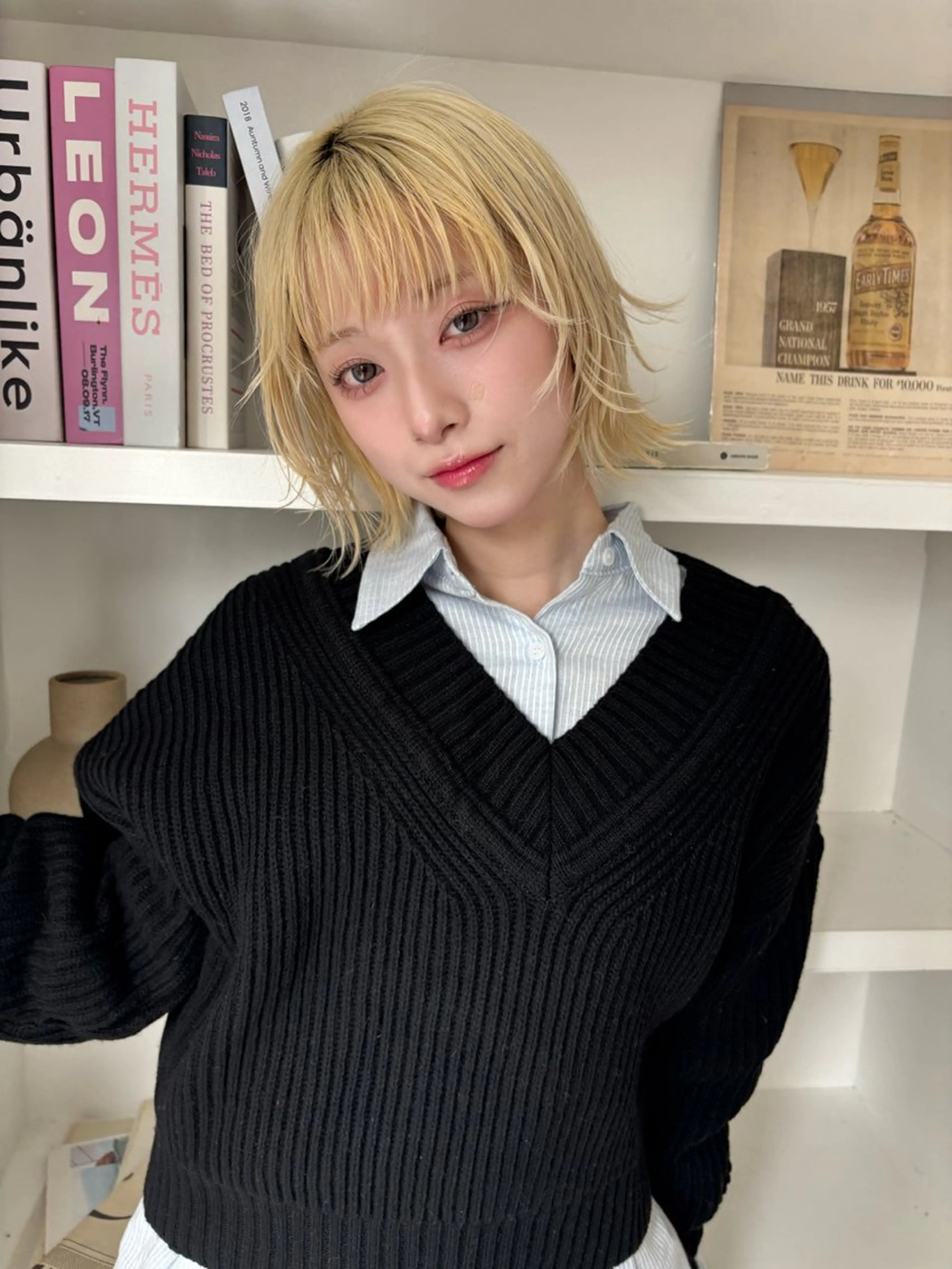 ショート カラー anri🤍🎀 艶カラーのヘアスタイル
