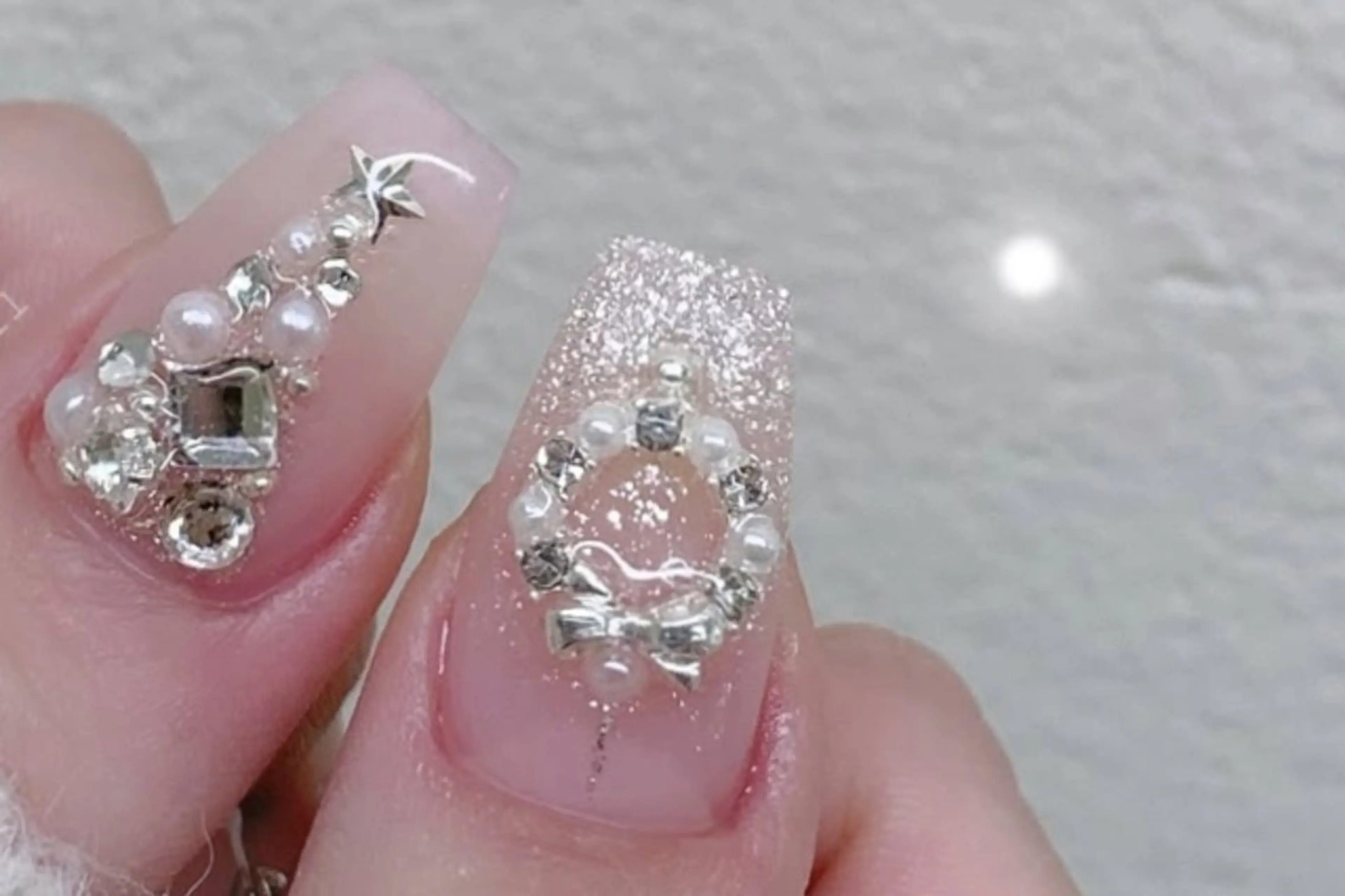 ネイル ハンドネイル E·U·B ネイル所属・横浜市中区曙町 E·U·Bネイルのネイルデザイン