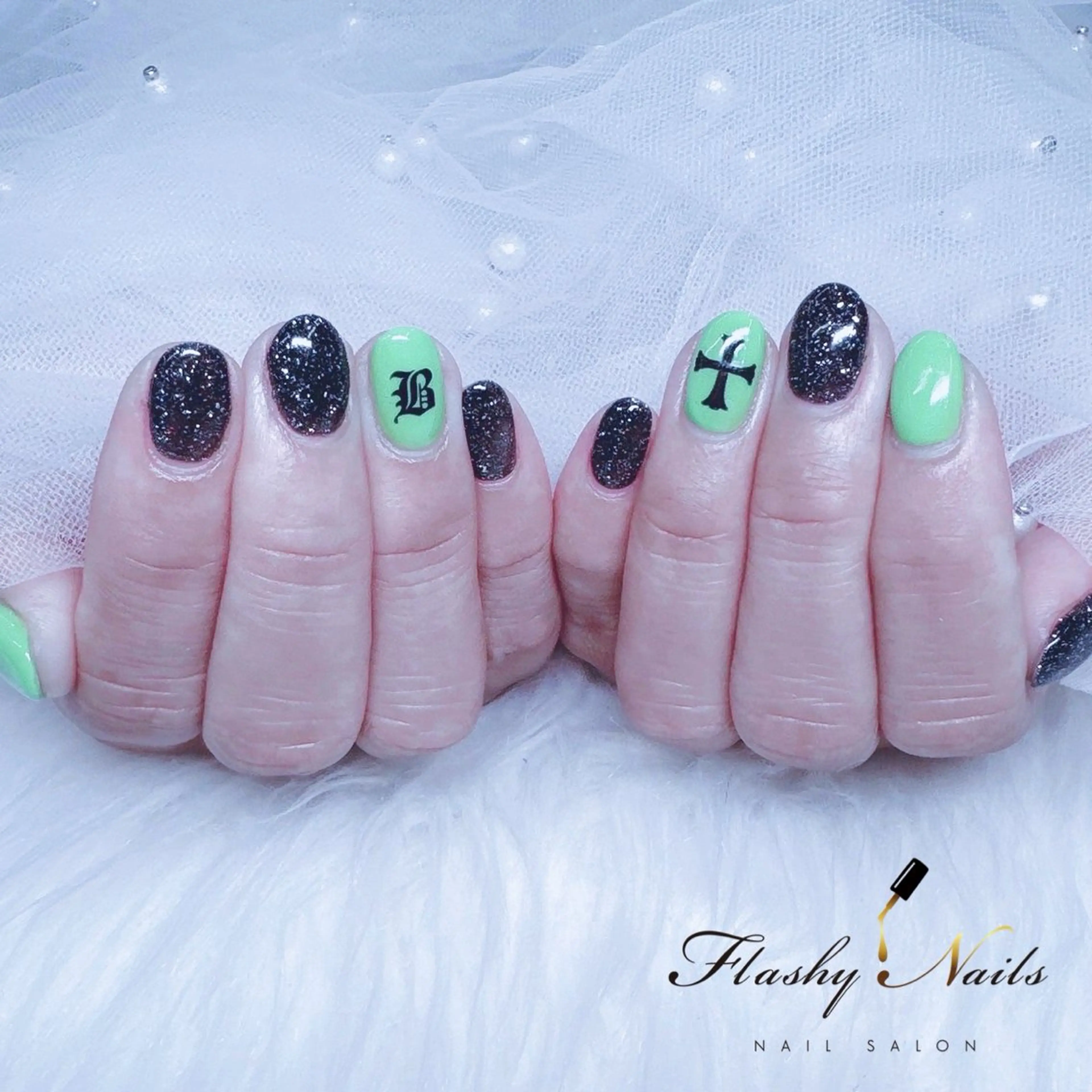 ネイル FlashyNails所属・Flashy Nailsのネイルデザイン