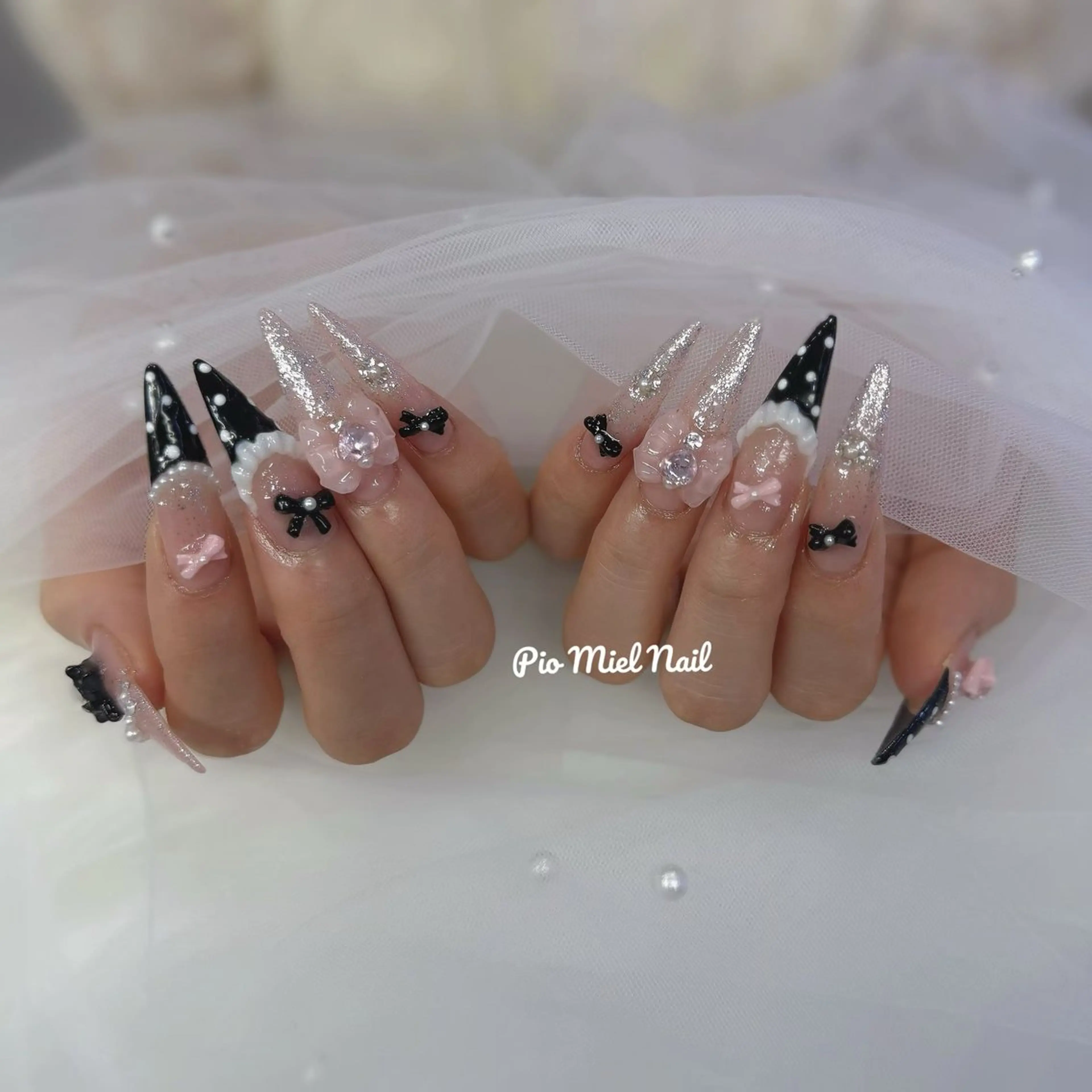 ネイル ドット ガーリー グラデーション ラメ(グリッター) ピンク ハンドネイル HANA 長さだしのネイルデザイン