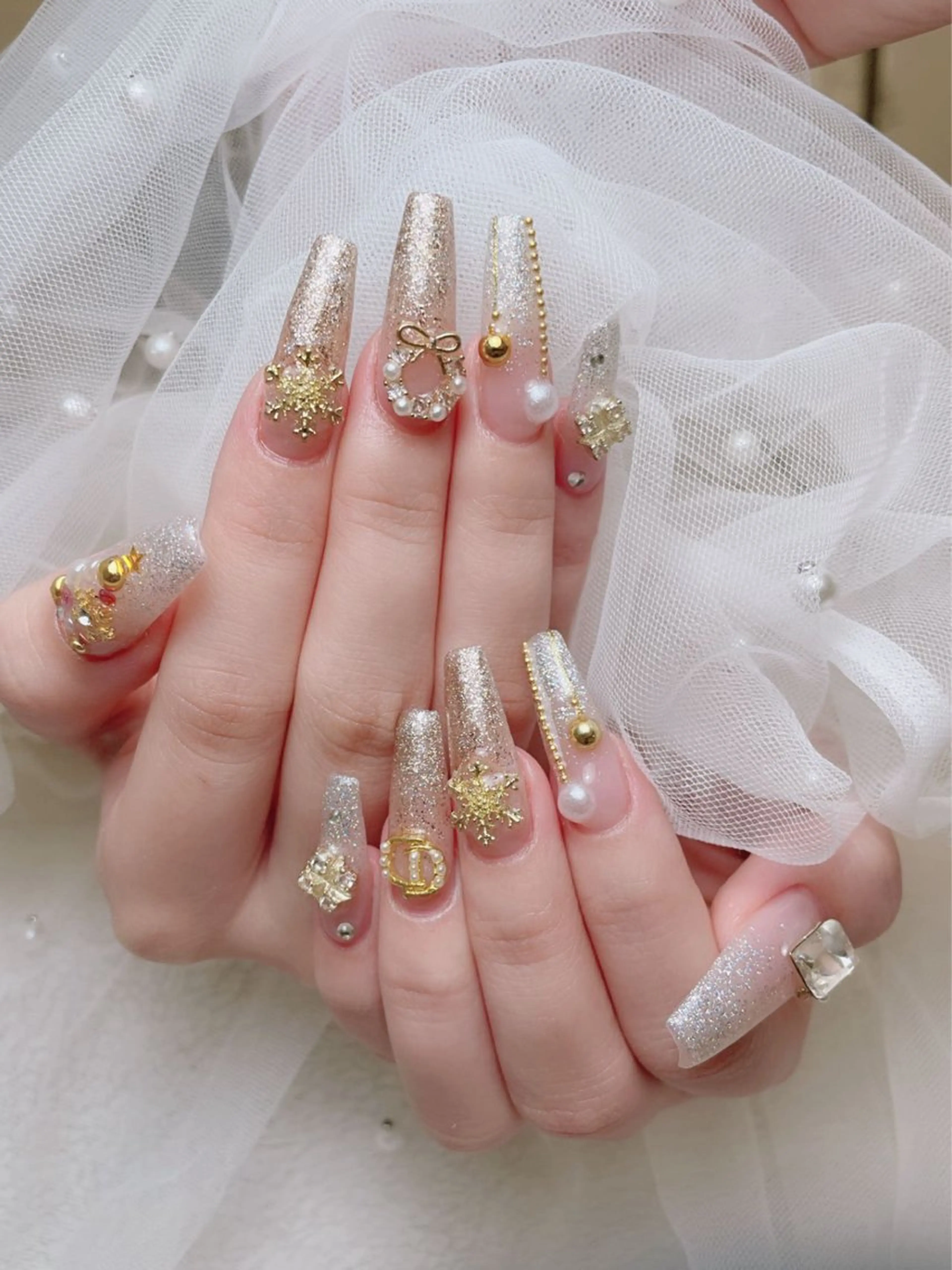 ネイル ハンドネイル ロータス ネイルサロンのネイルデザイン