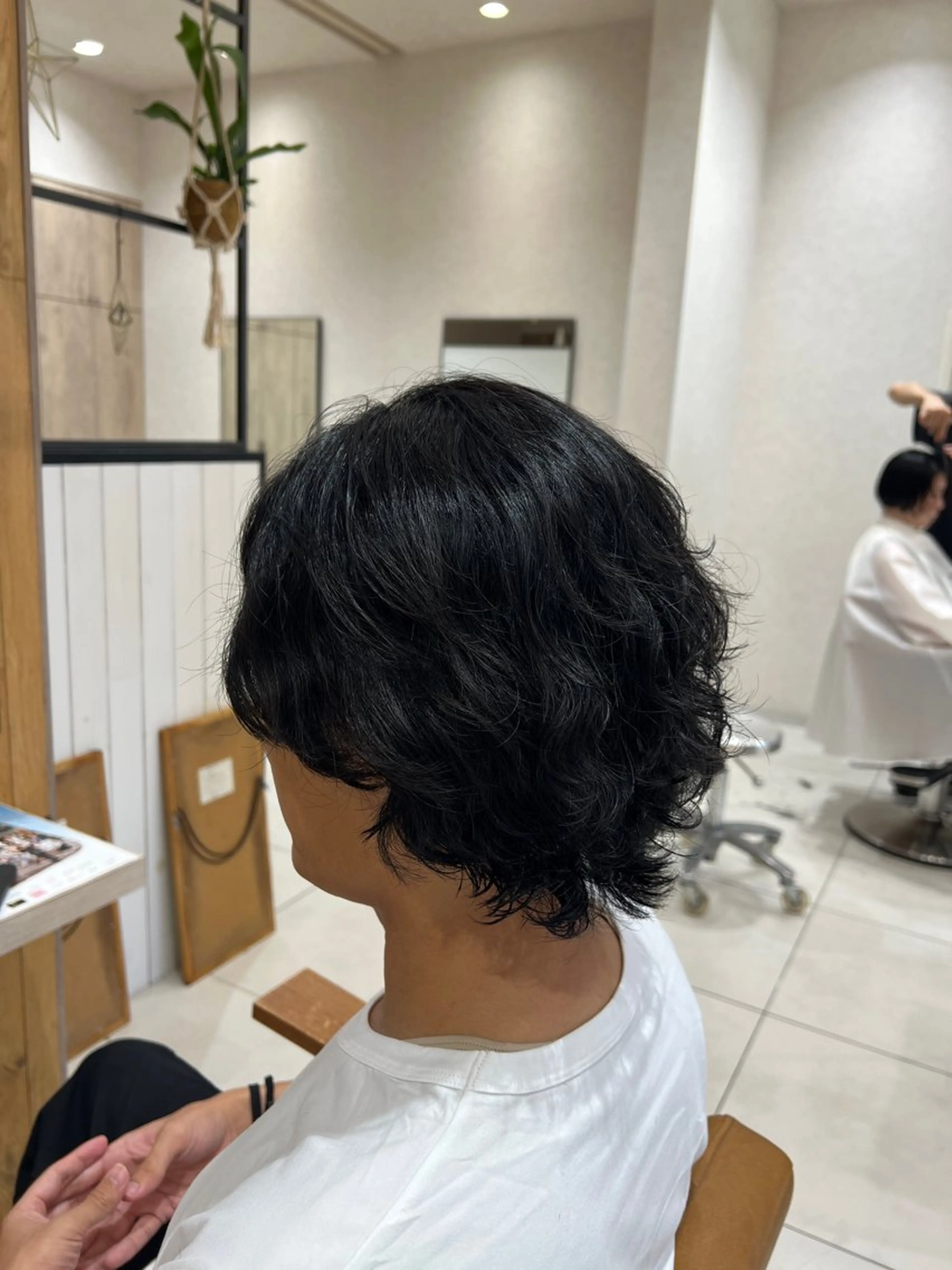 パーマ カット パーマ 今だけ‼️30％オフ パーマ&艶カラー足立のヘアスタイル