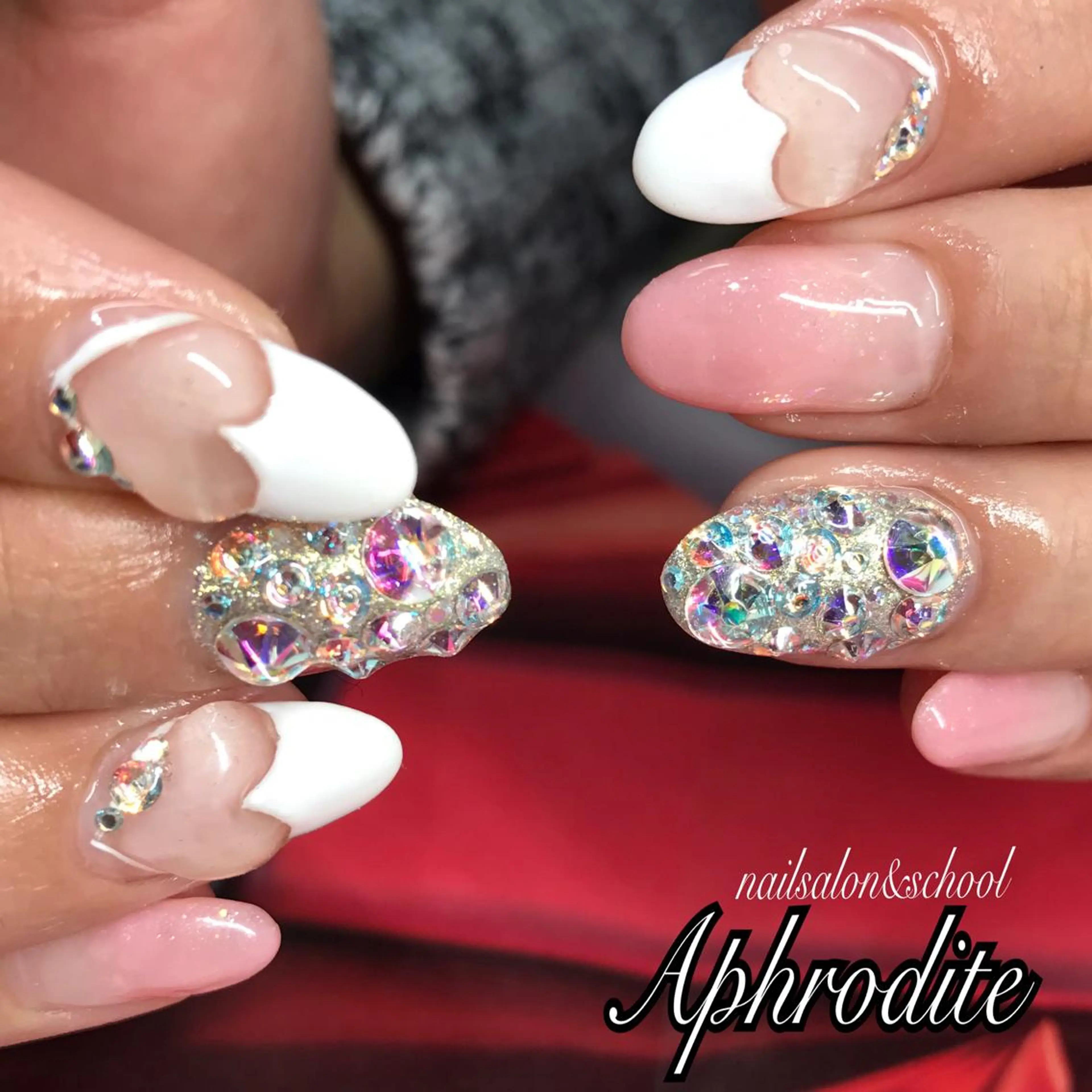 ネイル APHRODITE Nagisaのネイルデザイン