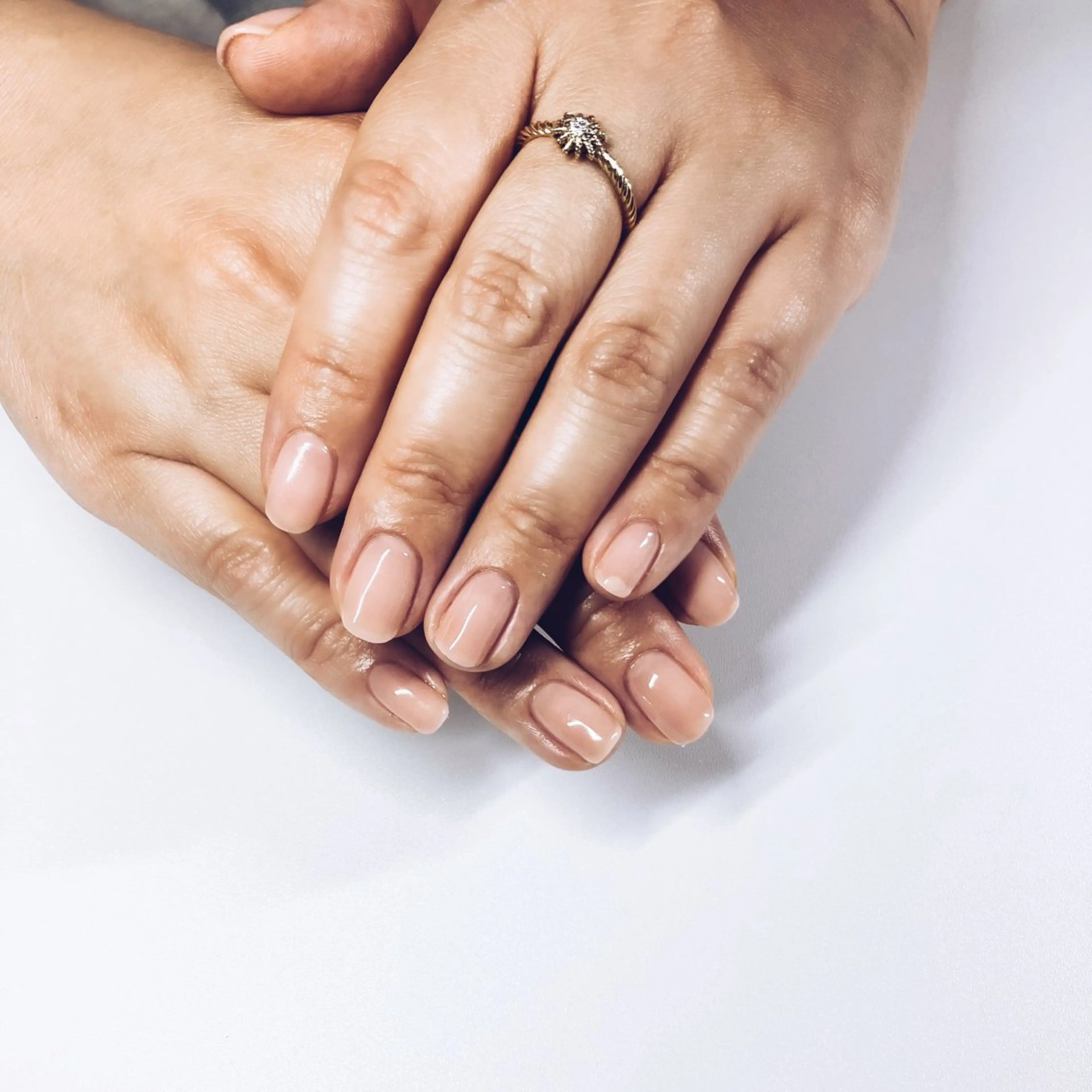 ネイル Nail salon Roovely 代官山店【ネイルサロンルブリー】所属・roovely Rumi／ニュアンスのネイルデザイン