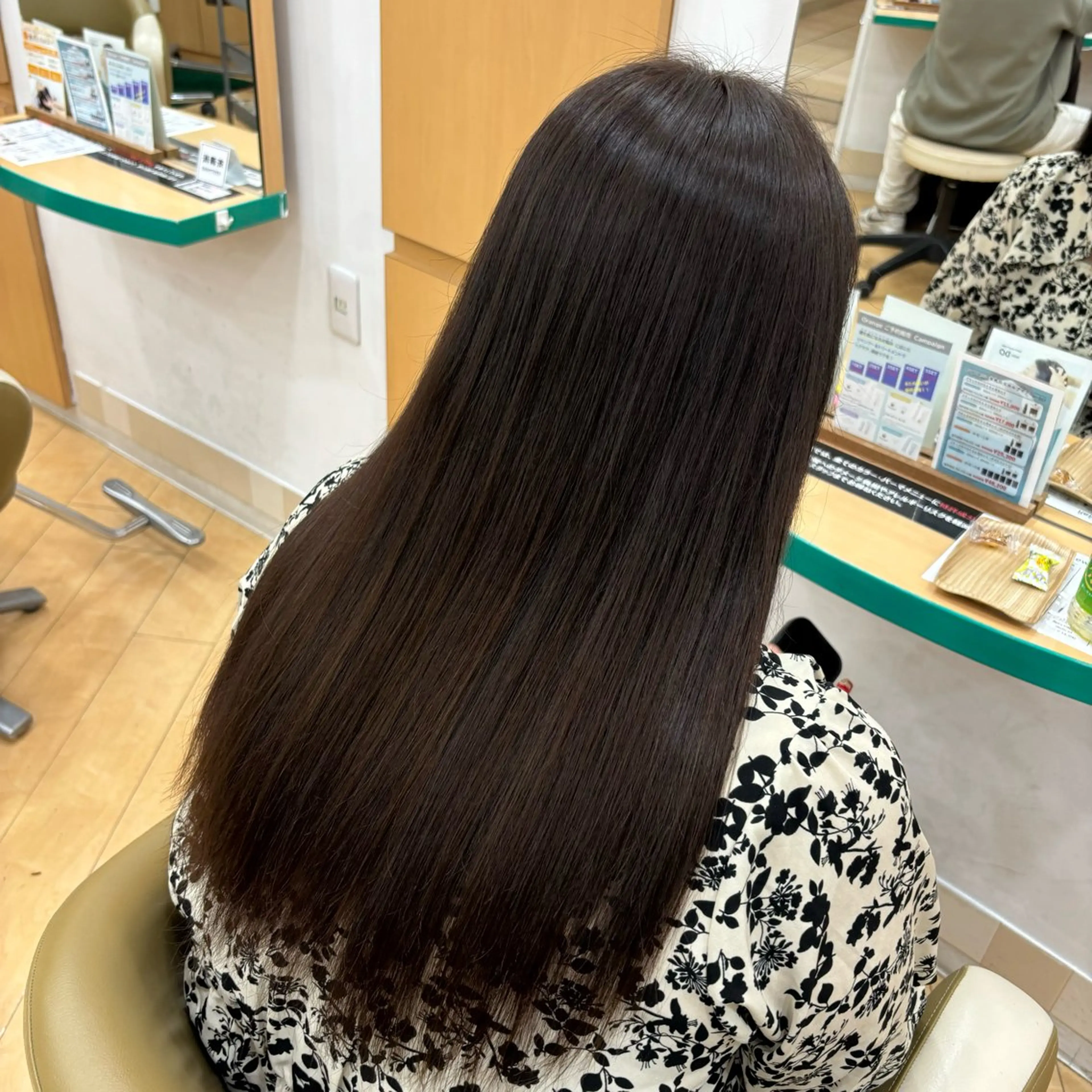 ロング カラー 🎀🤍芦澤 李音🤍🎀のヘアスタイル