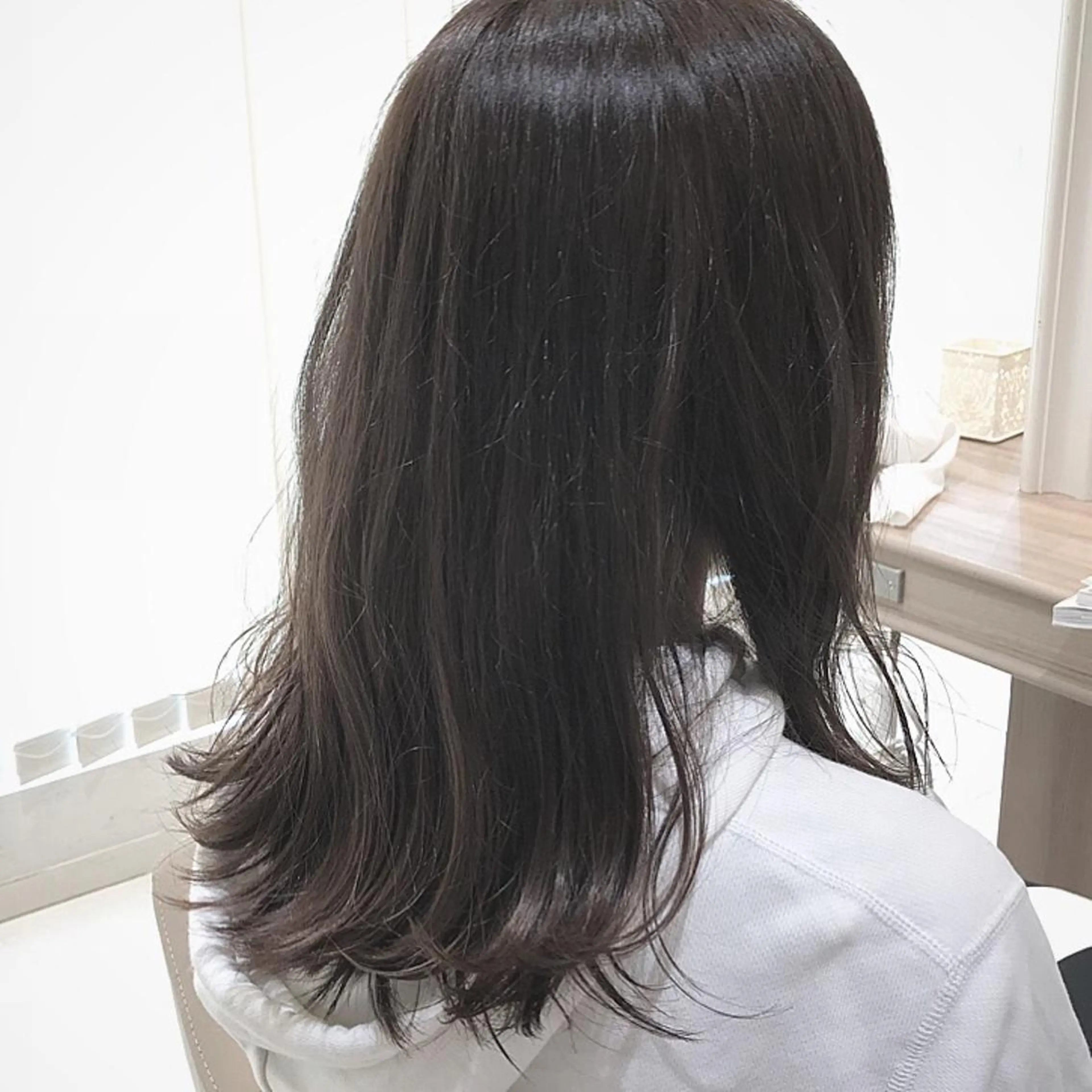 ミディアム "オクムラ タクヤ"のヘアスタイル