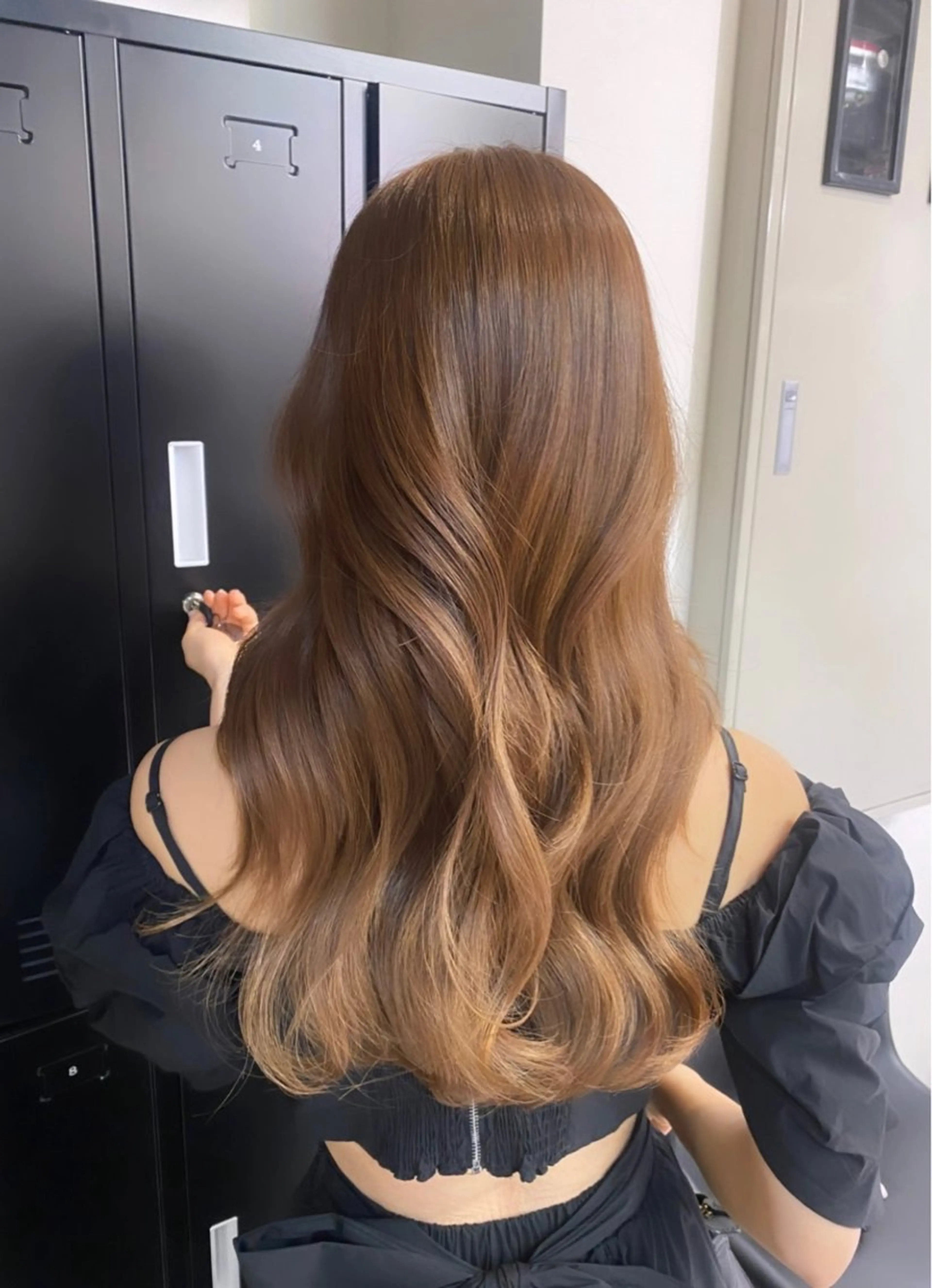 ロング カラー 韓国風ヘア ヘアカラー トリートメント ヘアセット 名古屋栄♡PELE 上品な透明感ベージュのヘアスタイル