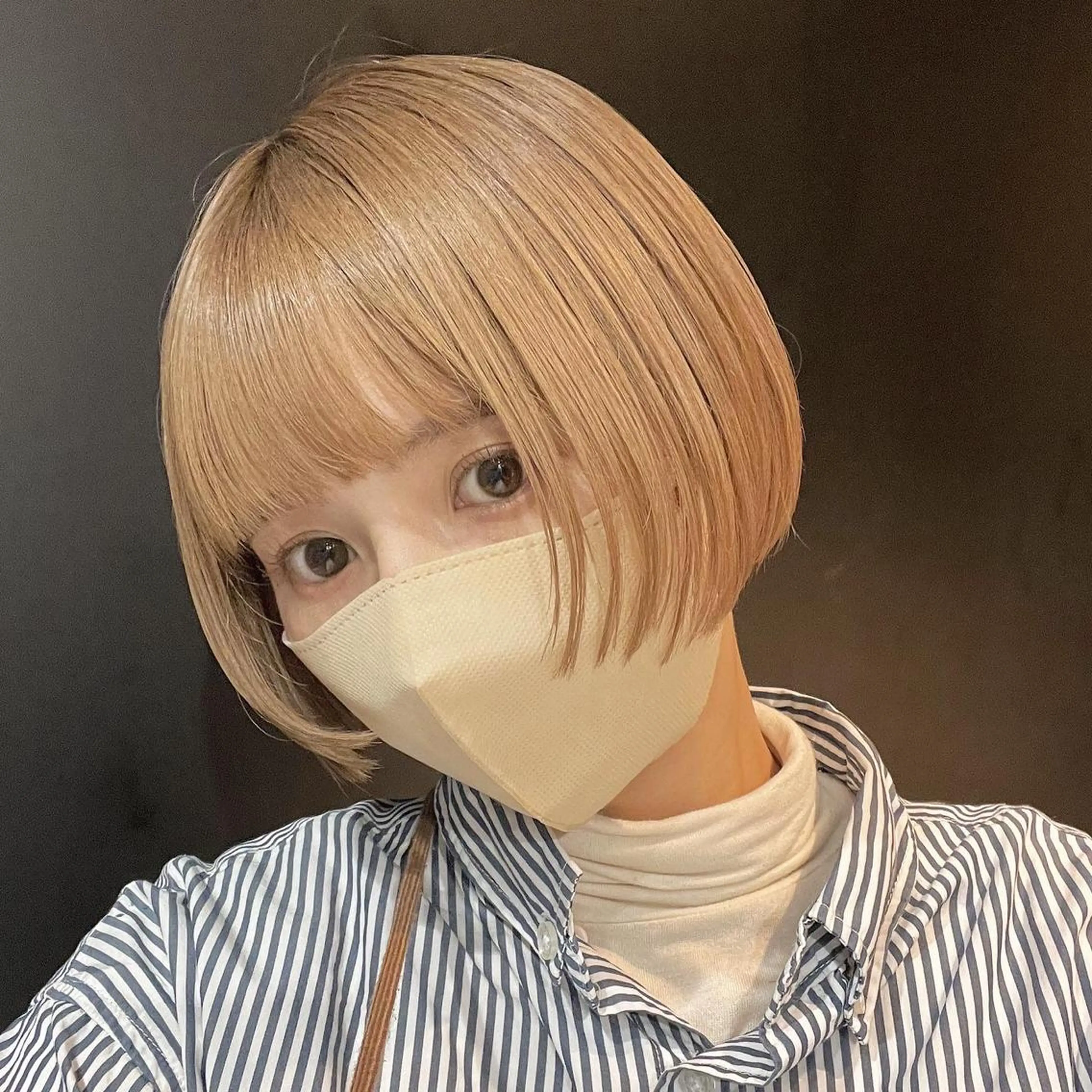 ショート カラー ベージュカラー 透明感カラー ハイライトカラー ハイトーンカラー ピンクカラー ヘアカラー トリートメント 🌱ボブ/レイヤー/ ベージュ/あやみ✨のヘアスタイル