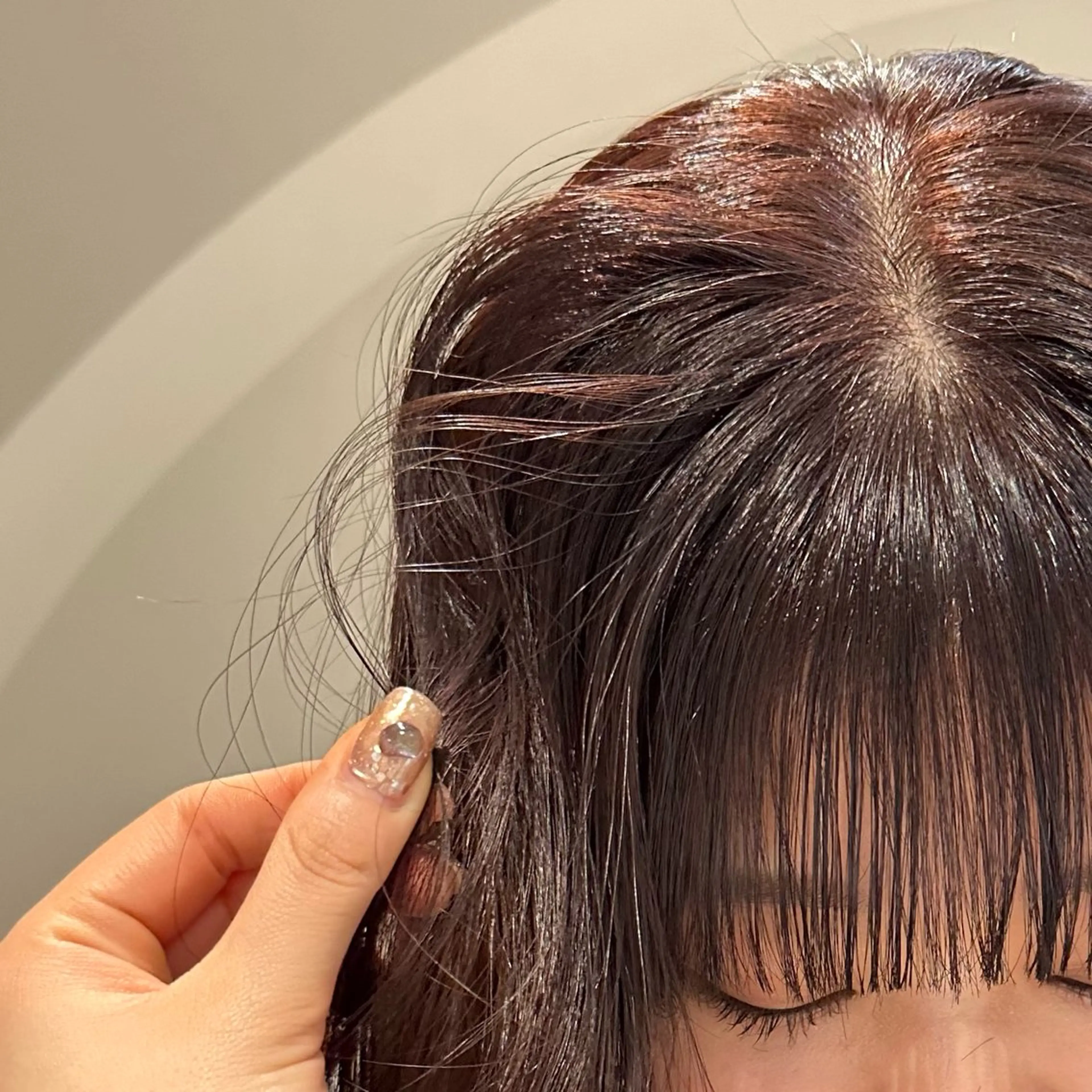 ロング カラー ブリーチ ボルドーカラー ハイトーンカラー ブリーチなしカラー ボブ ヘアセット REINA☁️透明感 カラー/ぷつっと♡のヘアスタイル
