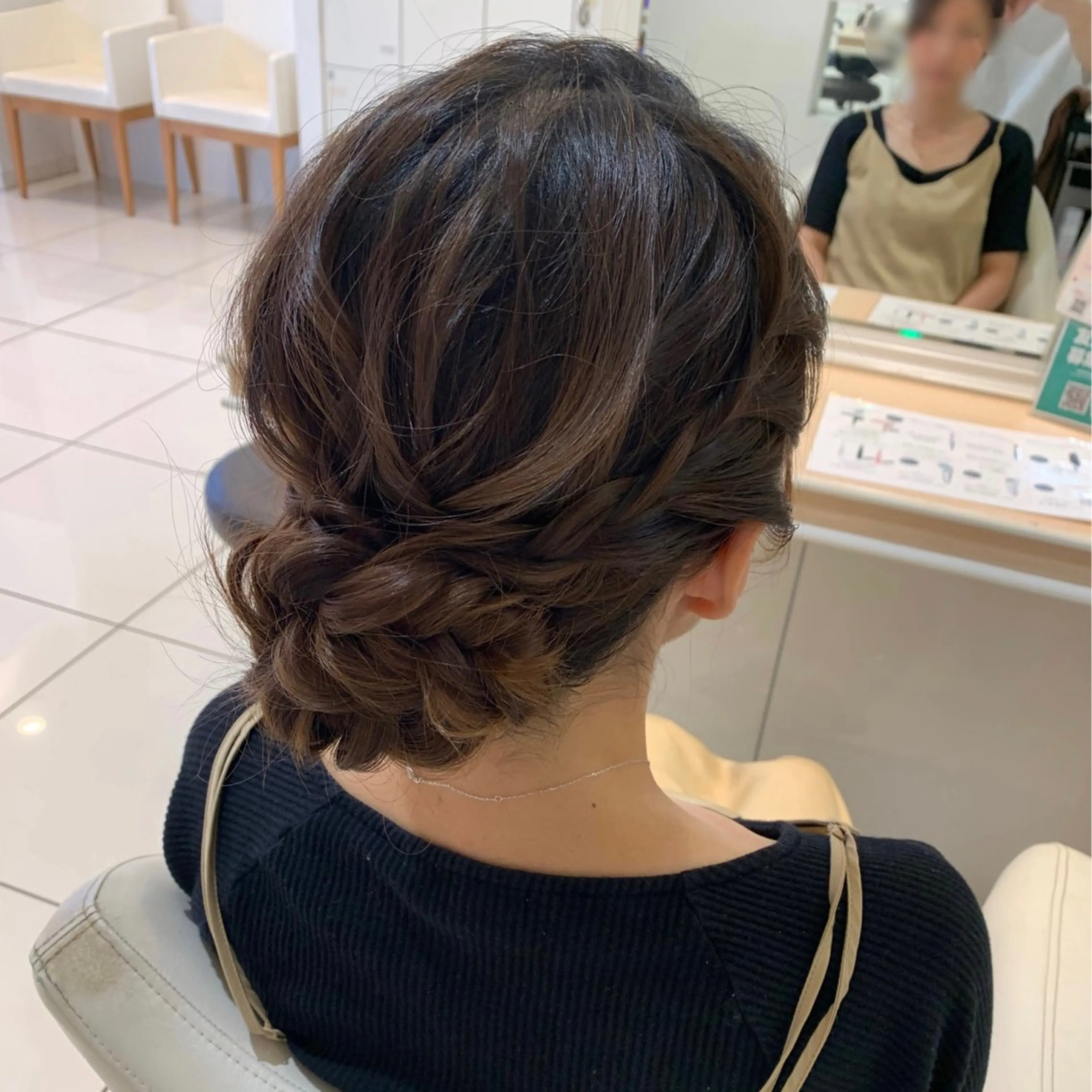 ロング ヘアアレンジ ヘアセット 宮永 璃沙のヘアスタイル