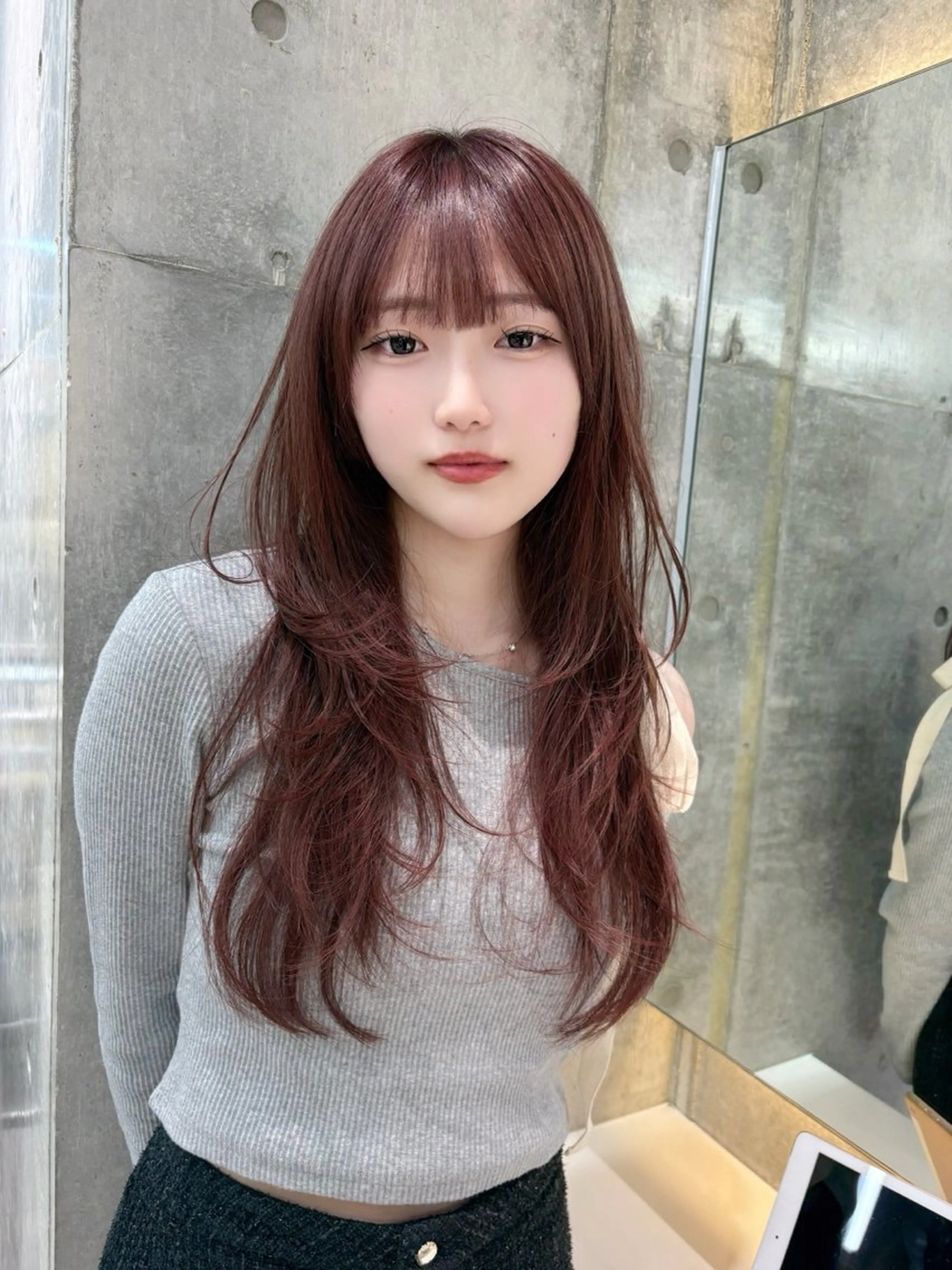 セミロング カット ヘアカラー トリートメント 韓国🇰🇷レイヤー 透明感/秀瑛🩶のヘアスタイル