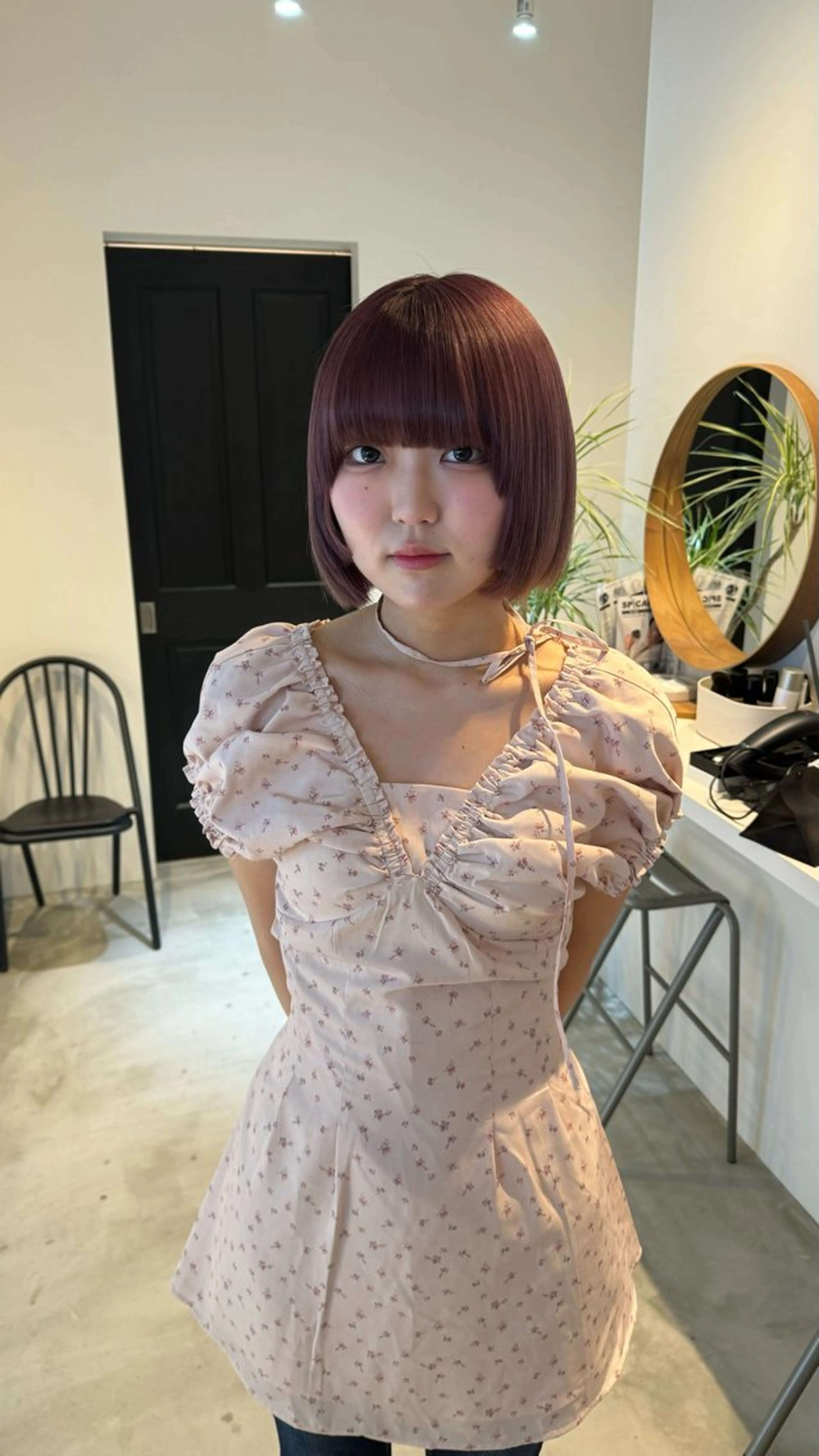 ショート カラー 透明感ナチュラル🪞 hanaのヘアスタイル