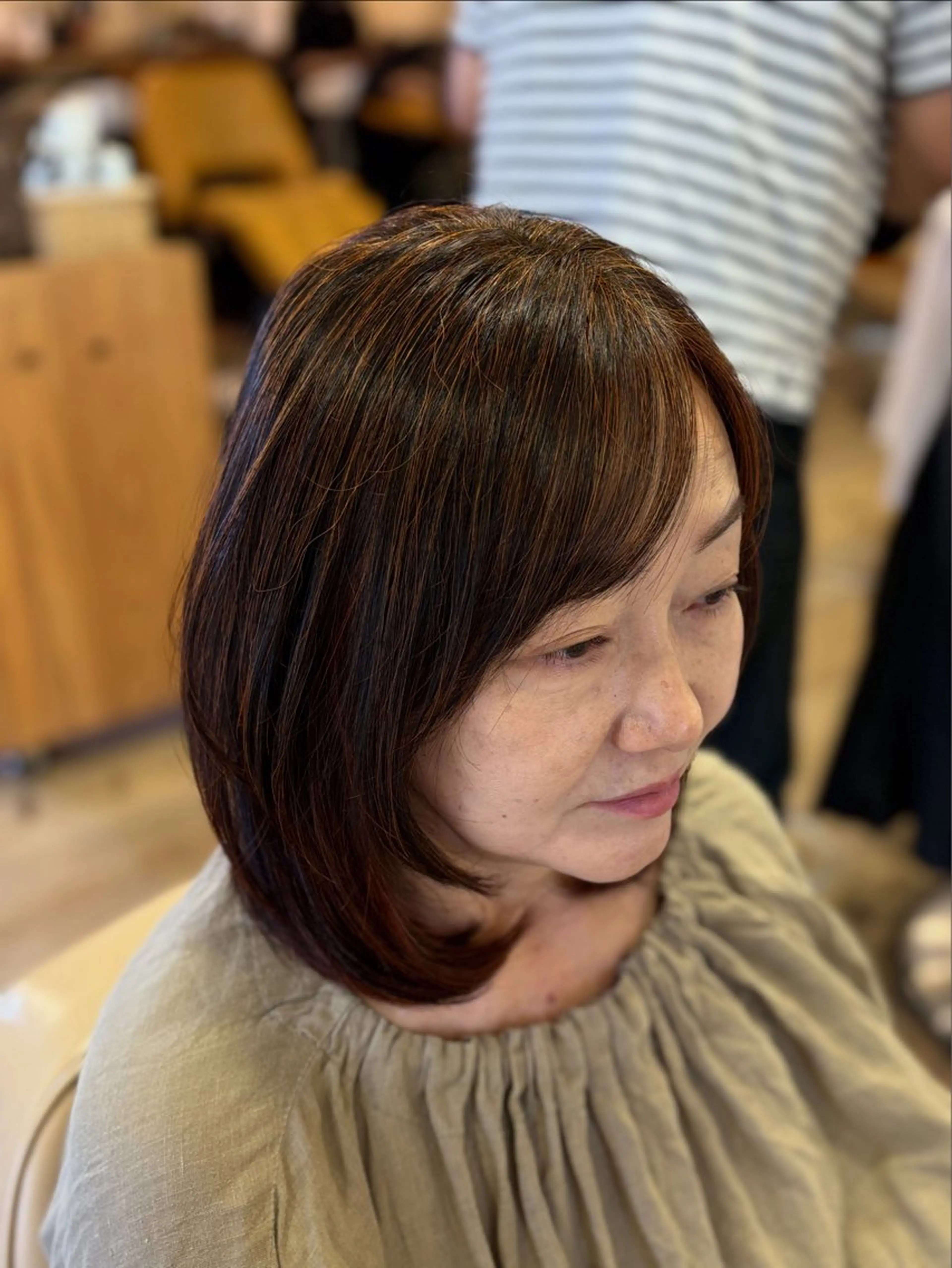 ミディアム レイヤーカット 柘植 雅大のヘアスタイル