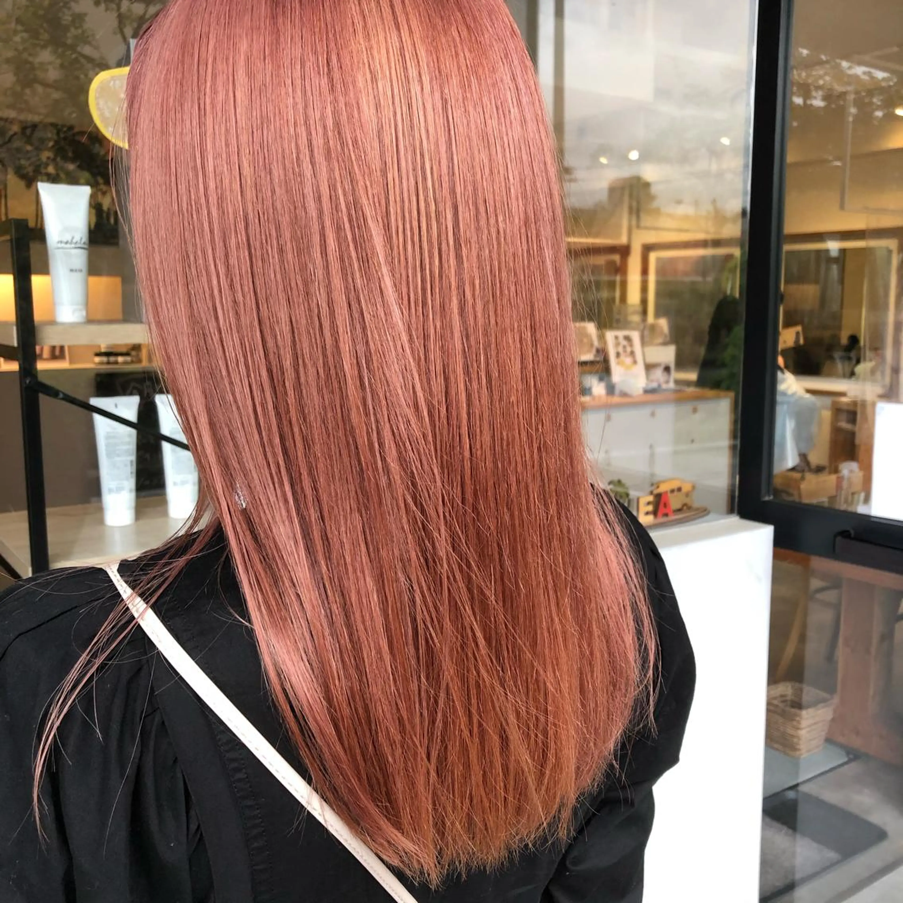 ロング カラー ダブルカラー ヘアカラー 小森 樹奈のヘアスタイル