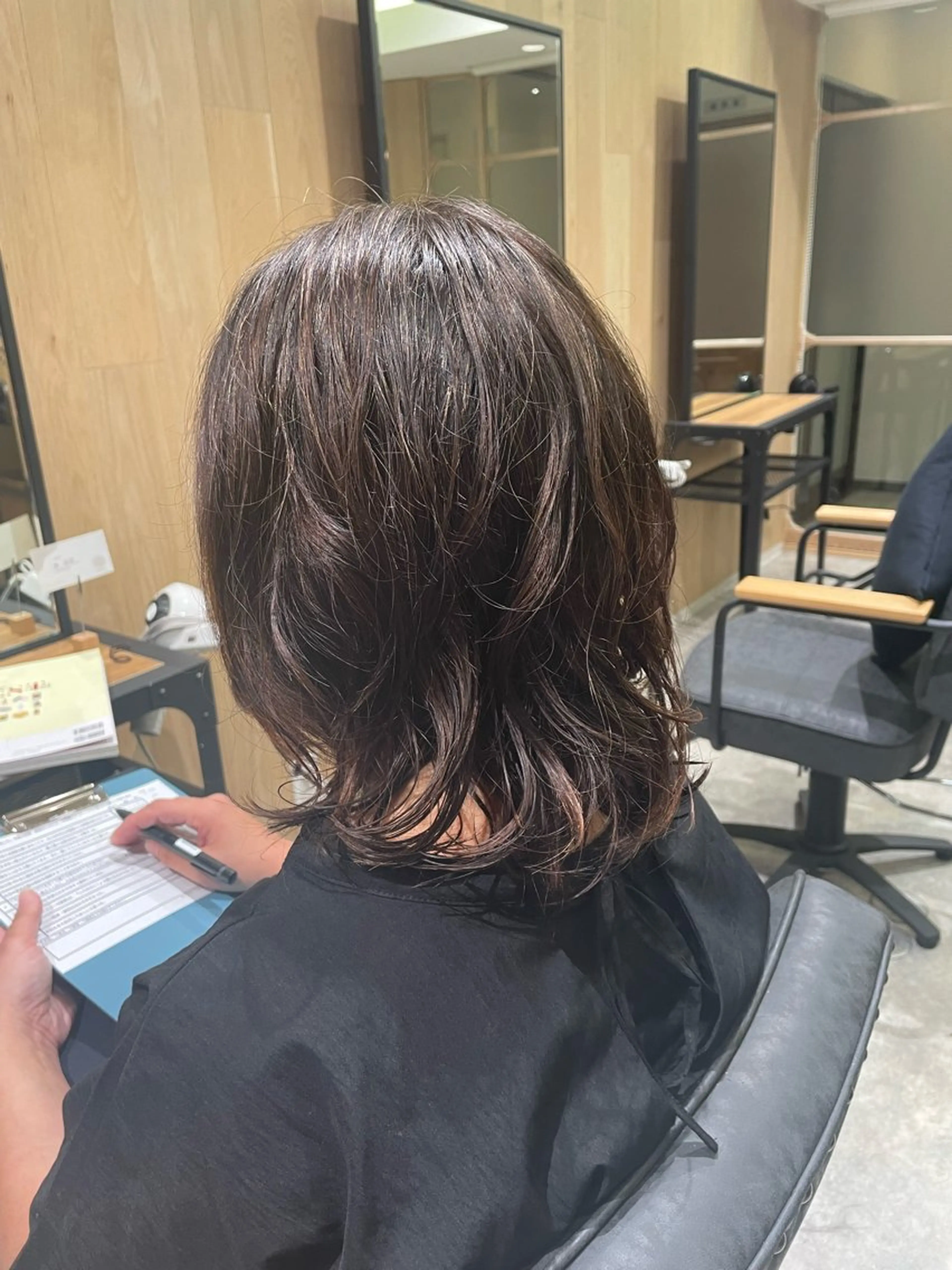ミディアム カット パーマ トリートメント mahae 林のヘアスタイル