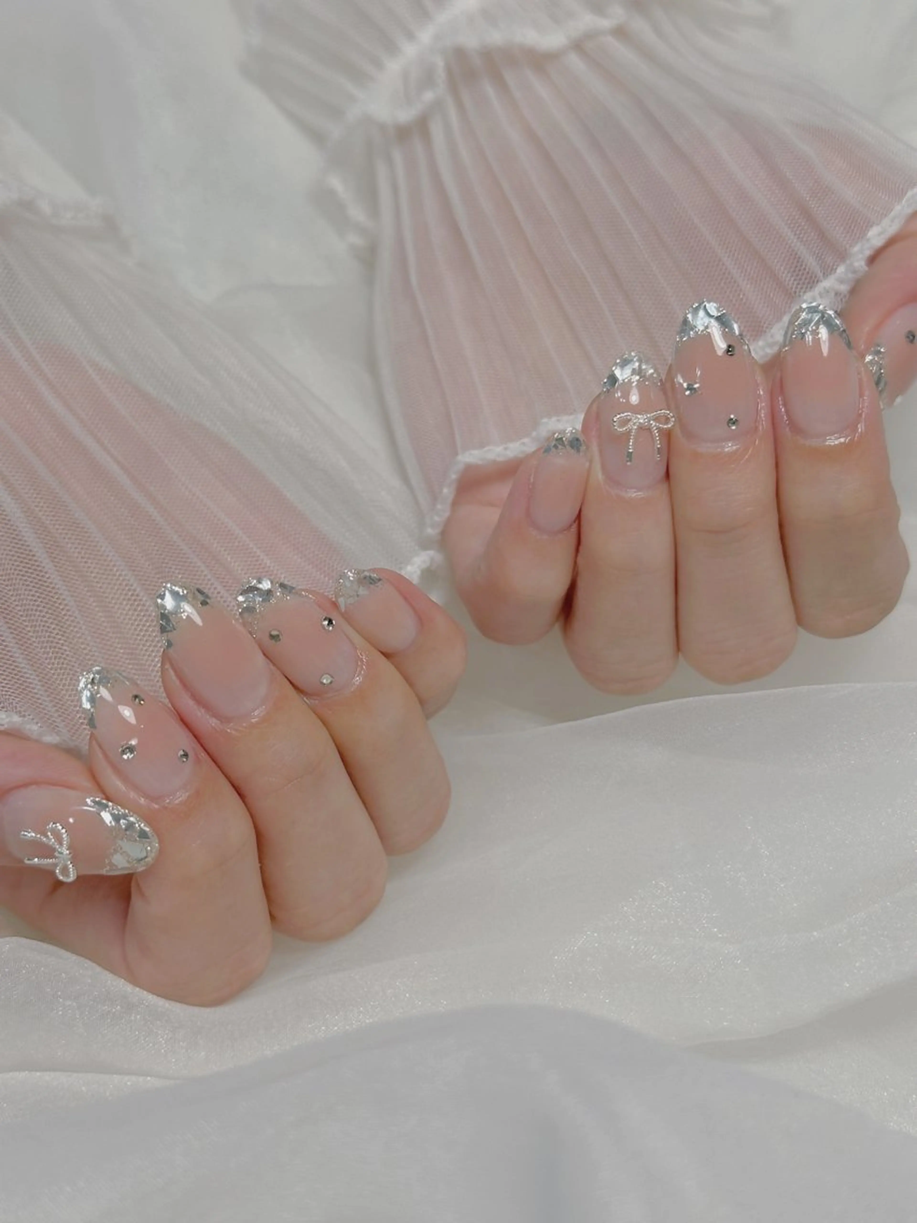 ネイル ハンドネイル 🩵ニヨ ネイル ☁️のネイルデザイン