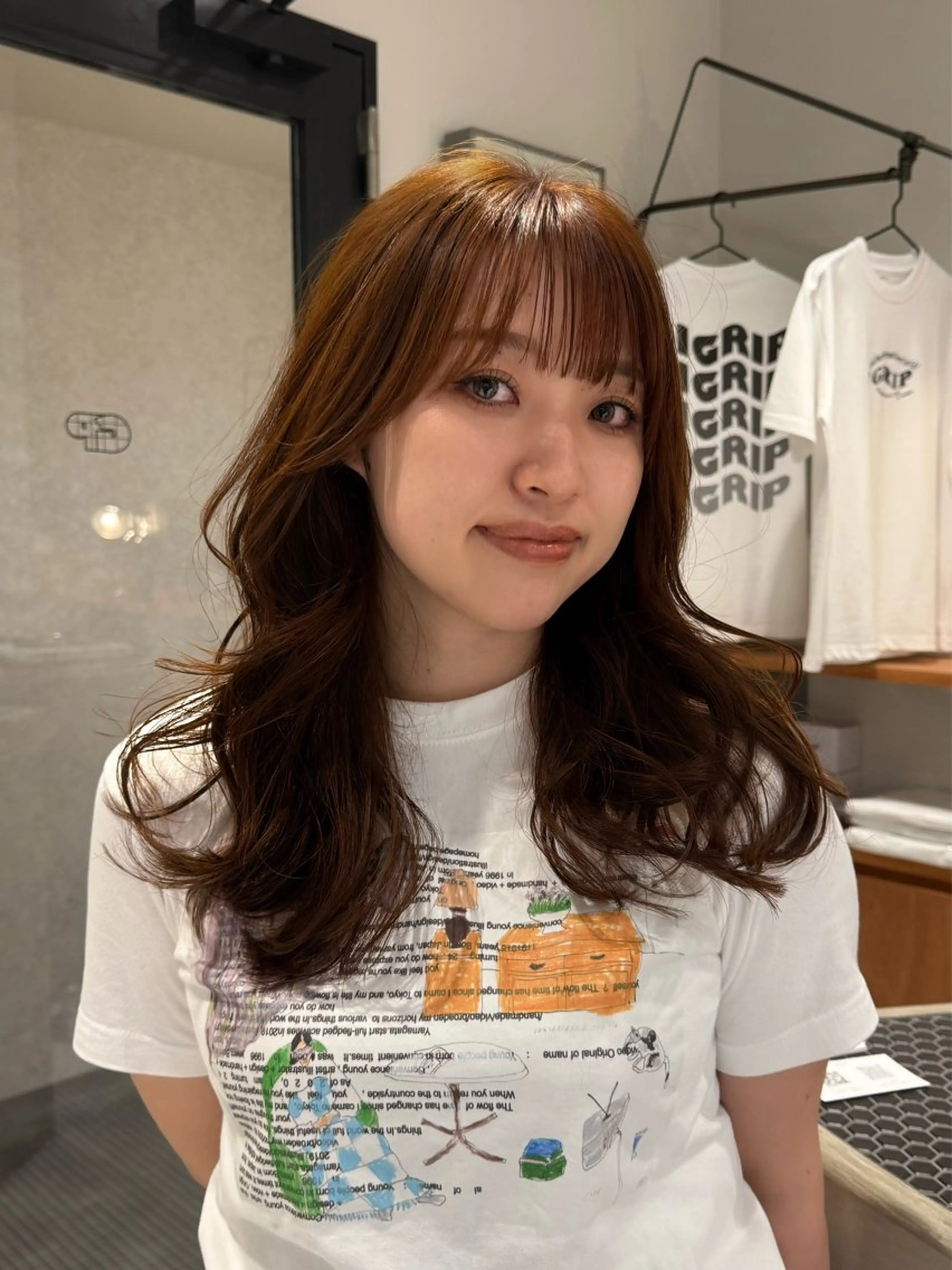 ロング カラー ブラウンカラー オレンジ オレンジブラウン カット ヘアカラー トリートメント コノカ暖色カラー/ 透明感カラーのヘアスタイル