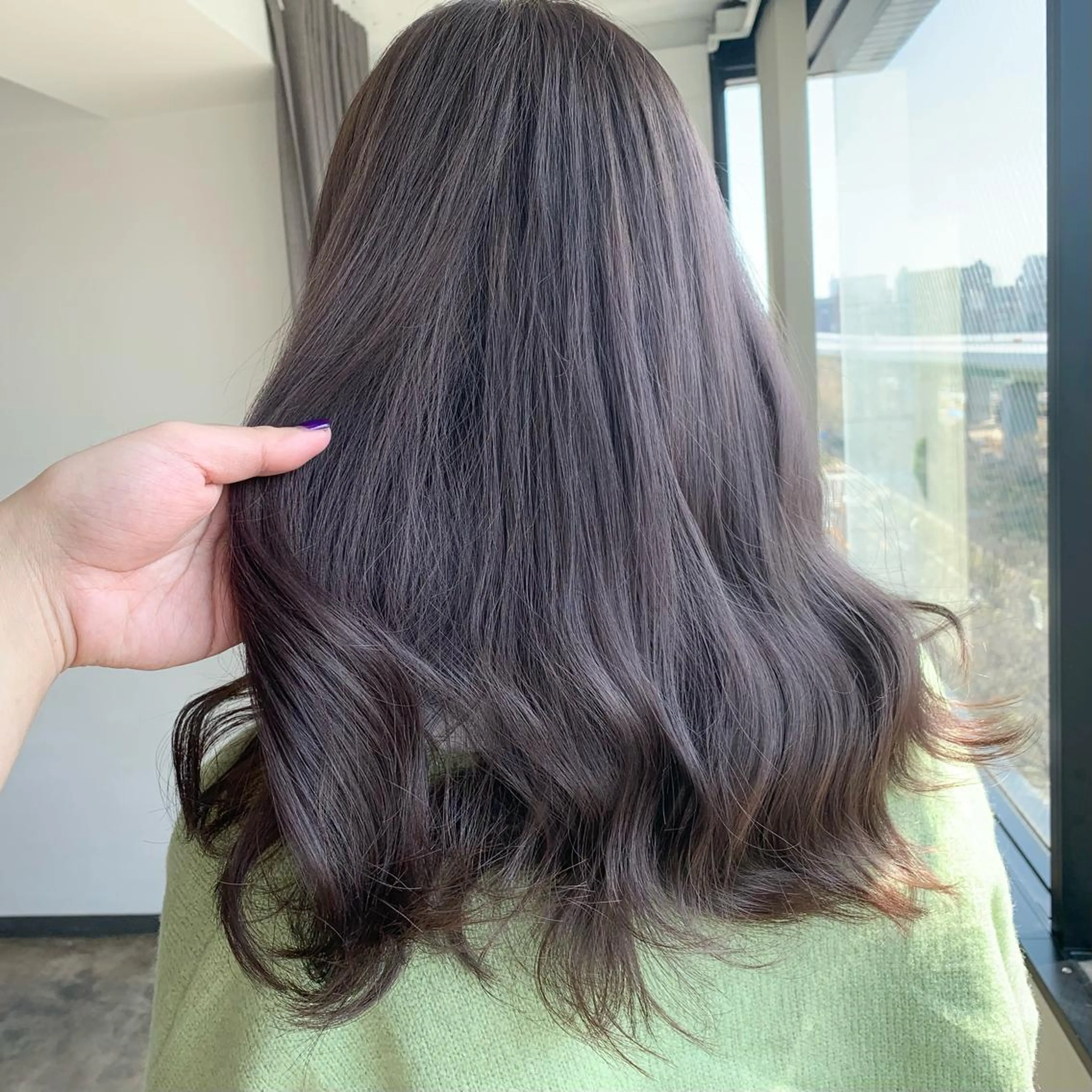 セミロング カラー グレージュ ✅ケアブリーチ✅ トヨオカ ノブヒデのヘアスタイル