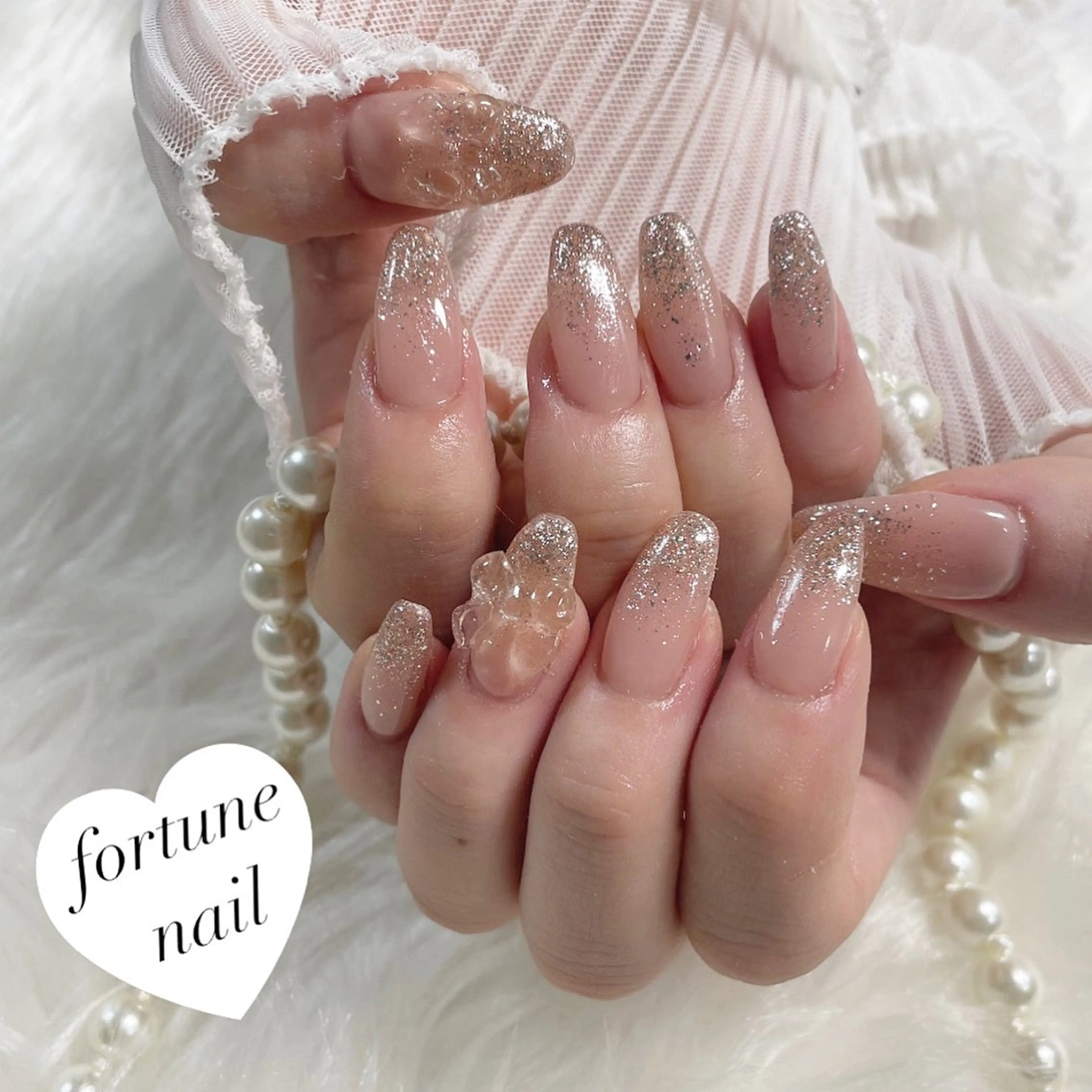 ネイル マグネットネイル リボン シンプルネイル ワンホンネイル 💎saori 💎のネイルデザイン