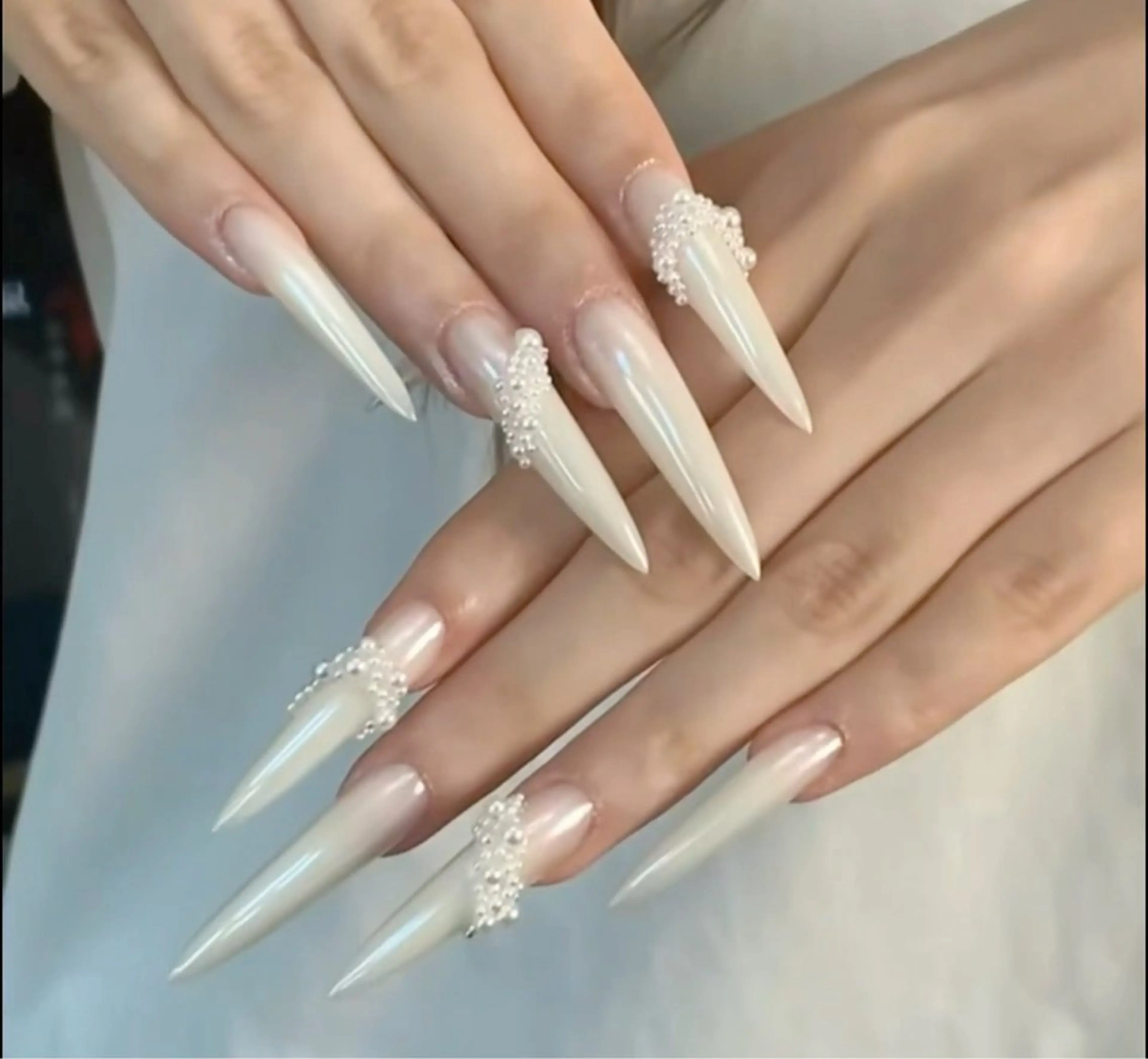 ネイル オーロラネイル フラワーネイル フットネイル フレンチネイル ジェルネイル ハンドネイル 長さだし専門 ありさのネイルデザイン