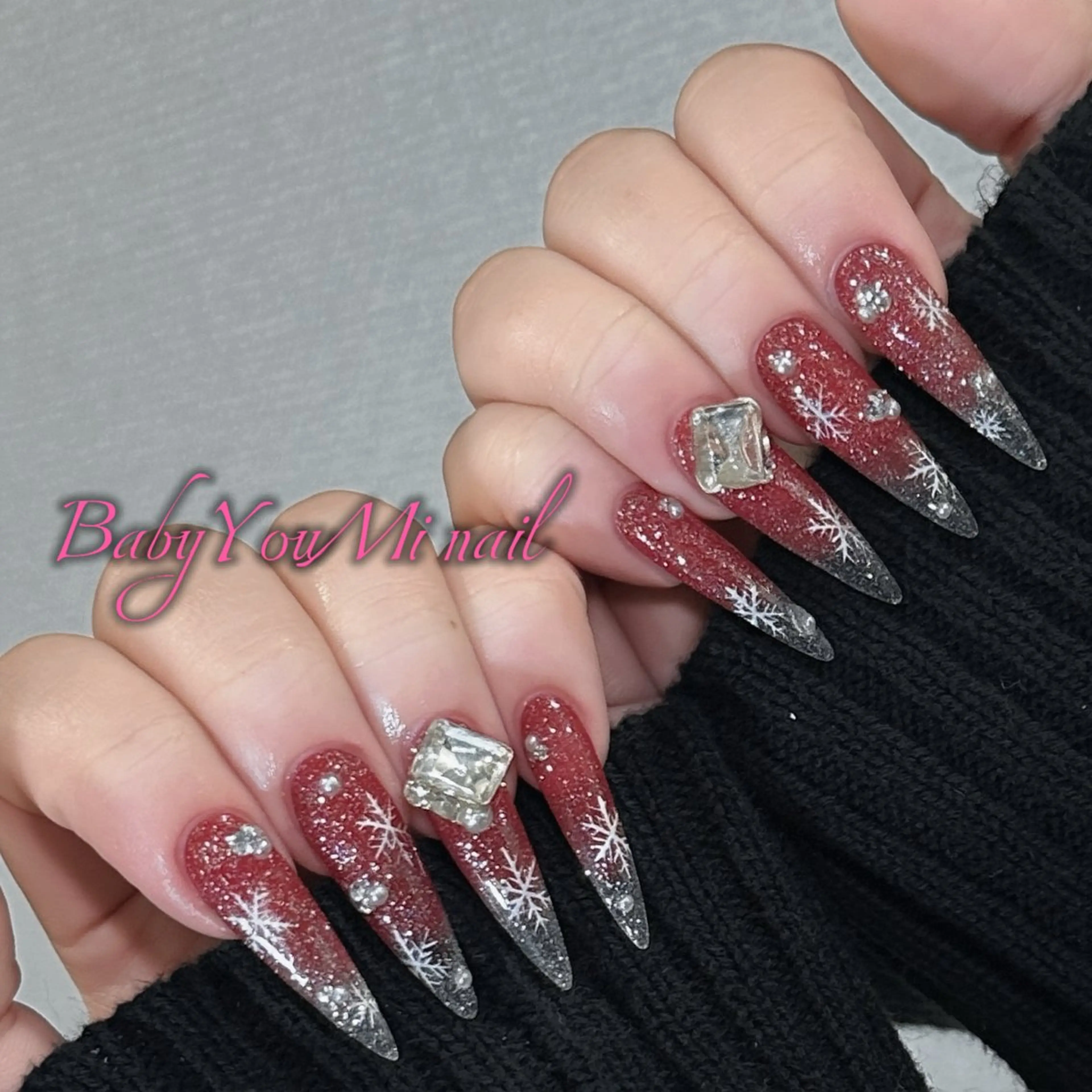 ネイル オーロラネイル 成人式 フットネイル フレンチネイル ジェルネイル ハンドネイル Oomiya 服部のネイルデザイン