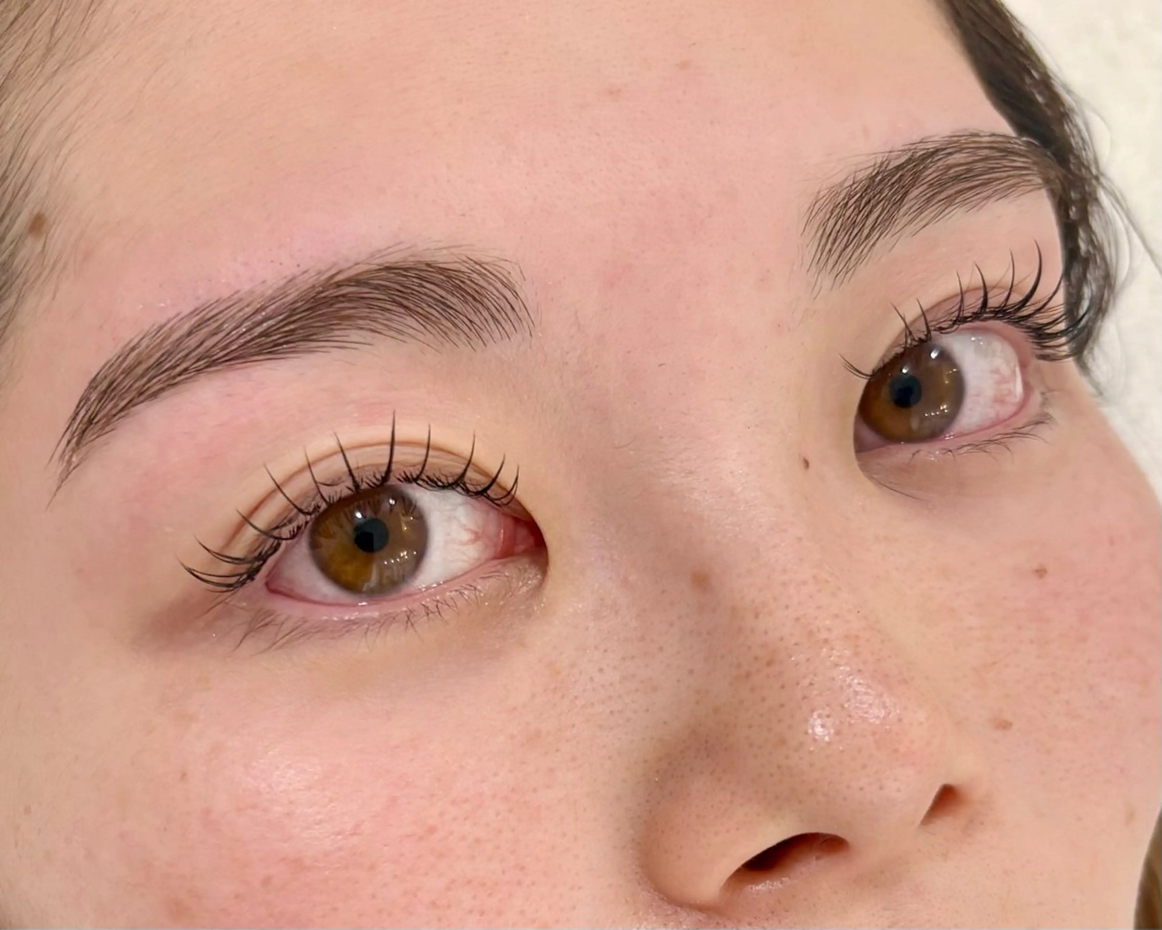 マツエク・マツパ 🌼AI 🌼の眉毛・アイブロウイメージ