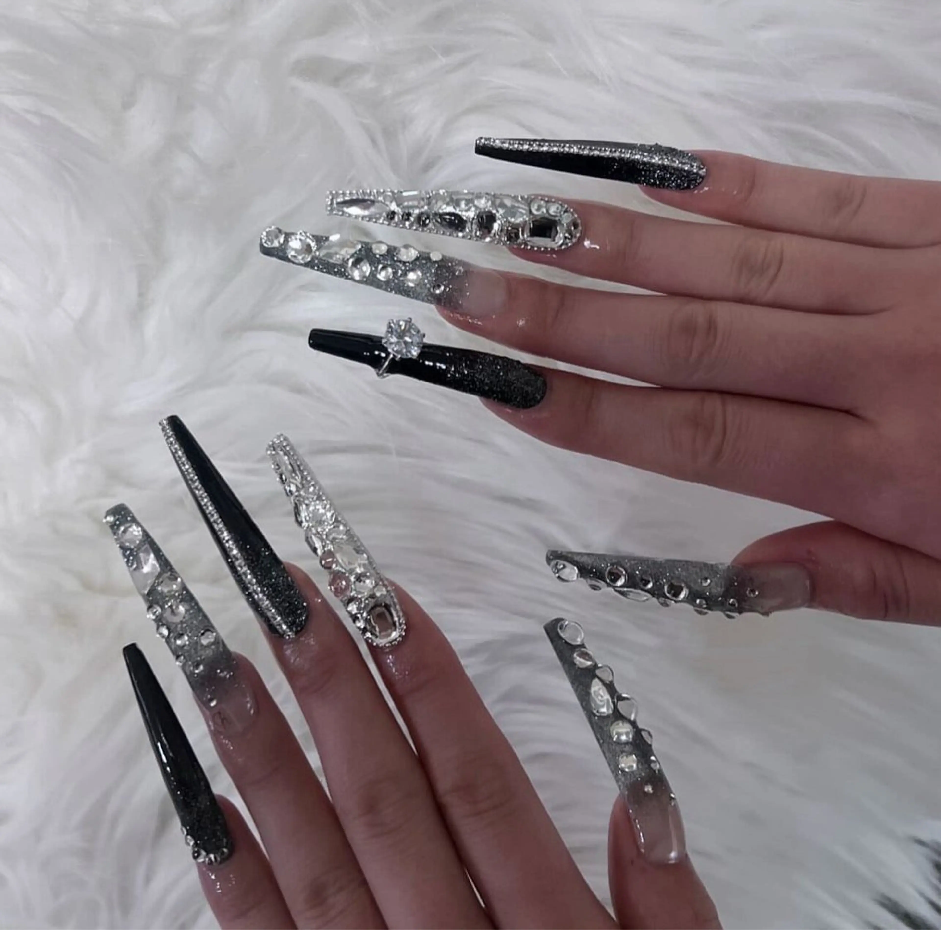 ネイル ハンドネイル ドリスネイルサロン所属・Doris Nail Salonのネイルデザイン