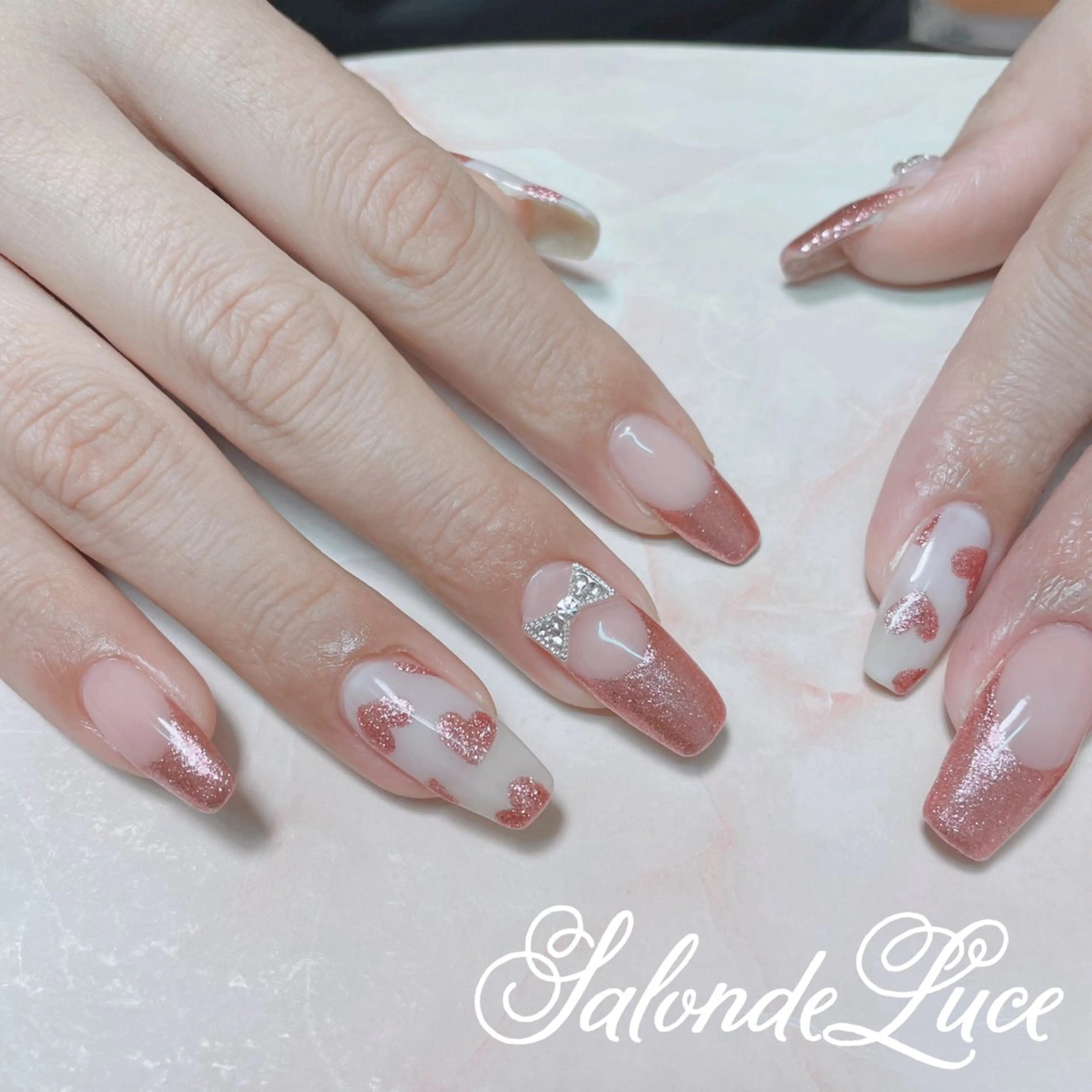 ネイル フレンチネイル ラメ(グリッター) Salon de Luceのネイルデザイン