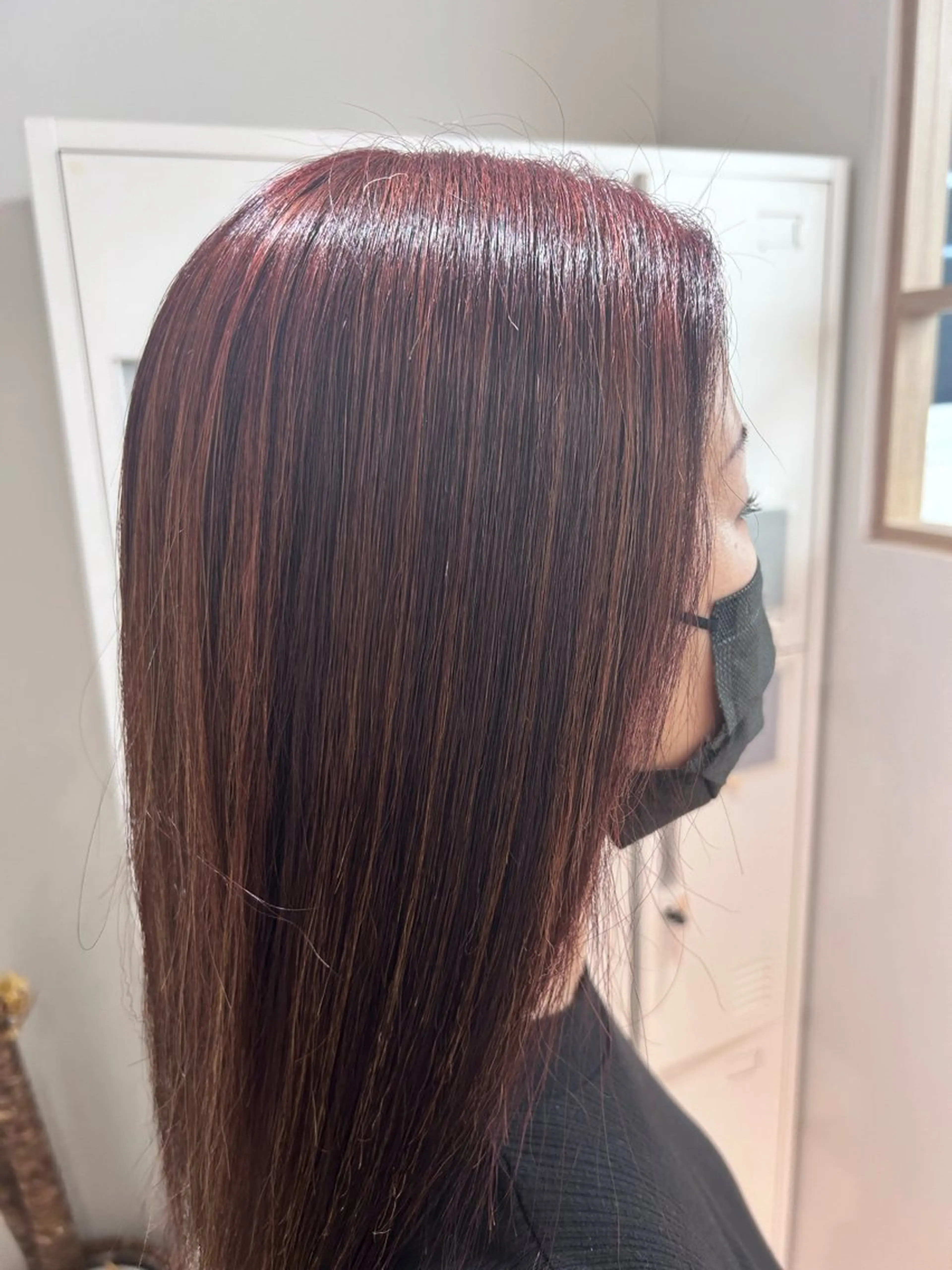 ロング ハイライト タカムラ ミイユのヘアスタイル
