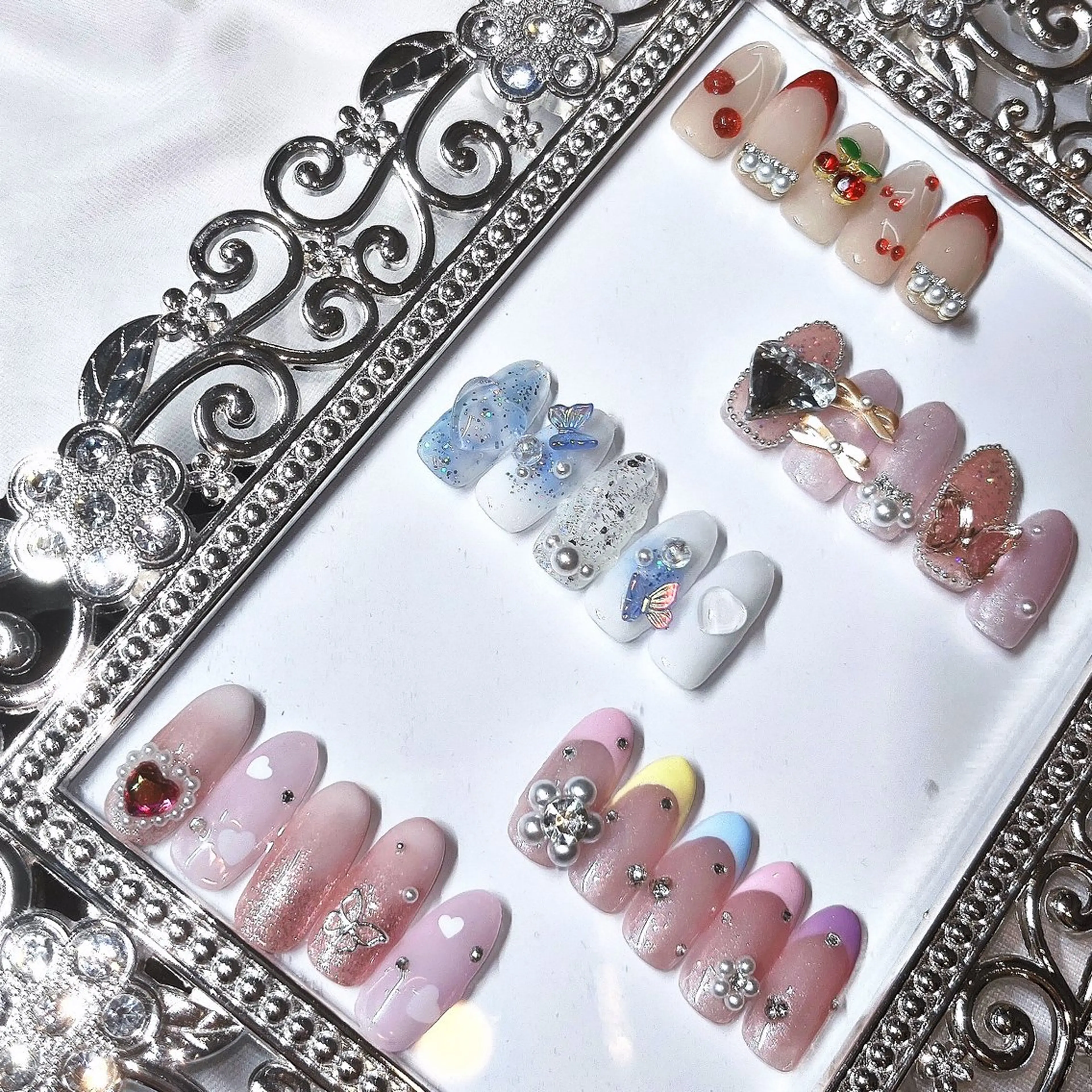 ネイル ハンドネイル CARAT カラットのネイルデザイン