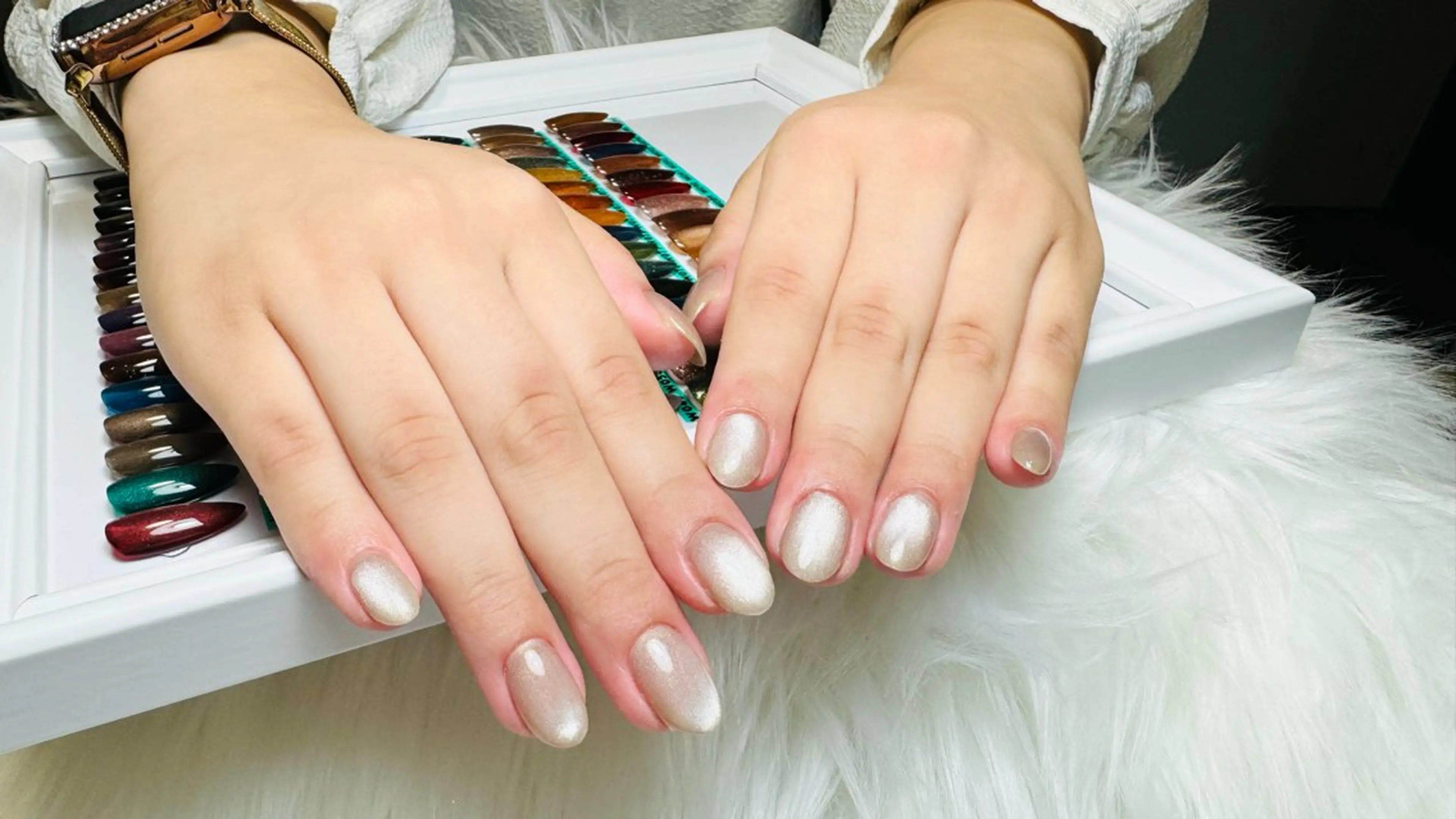 ネイル マグネットネイル ハンドネイル ハンドケア nancy nailのネイルデザイン