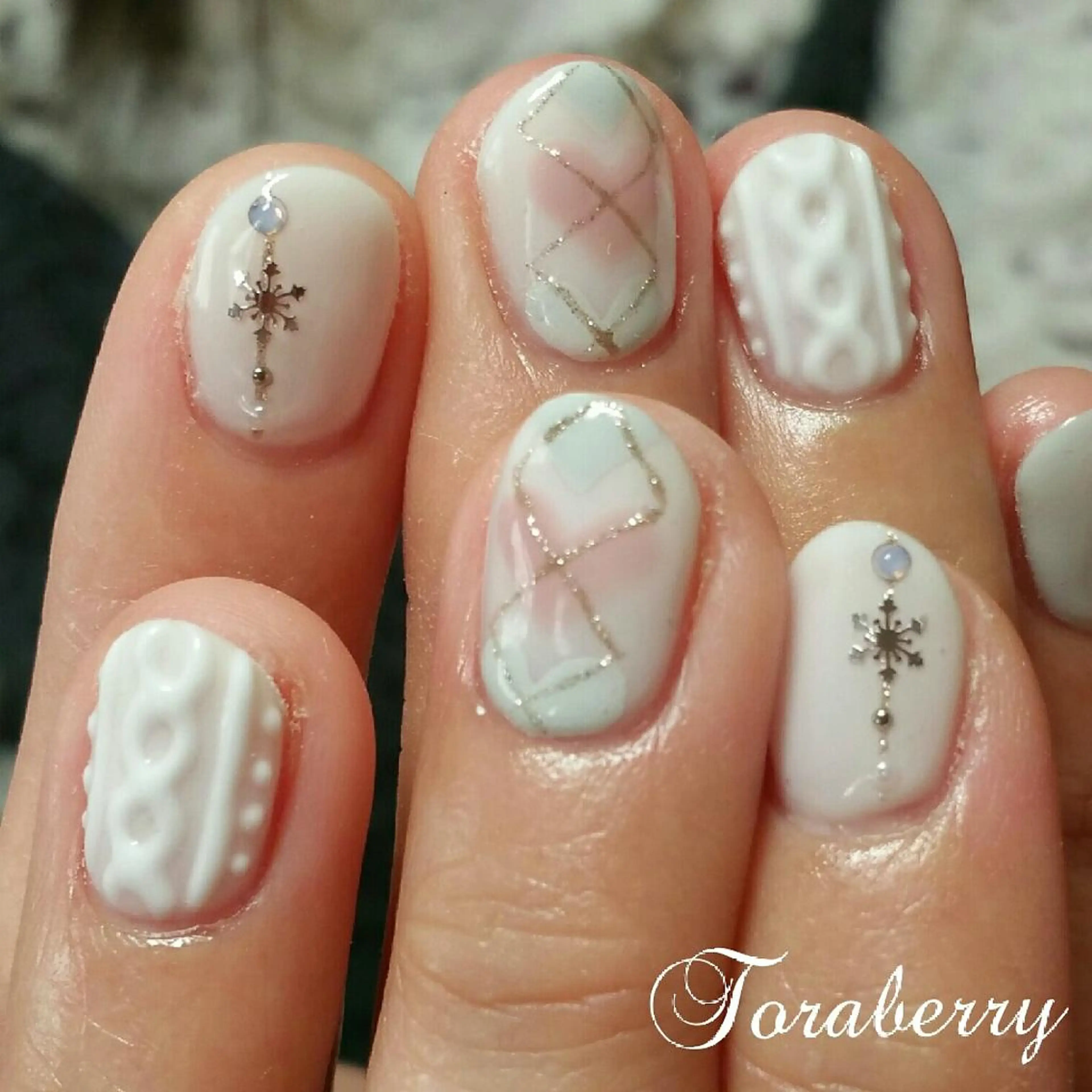 ネイル 持ち込み ネイリスト なつみのネイルデザイン