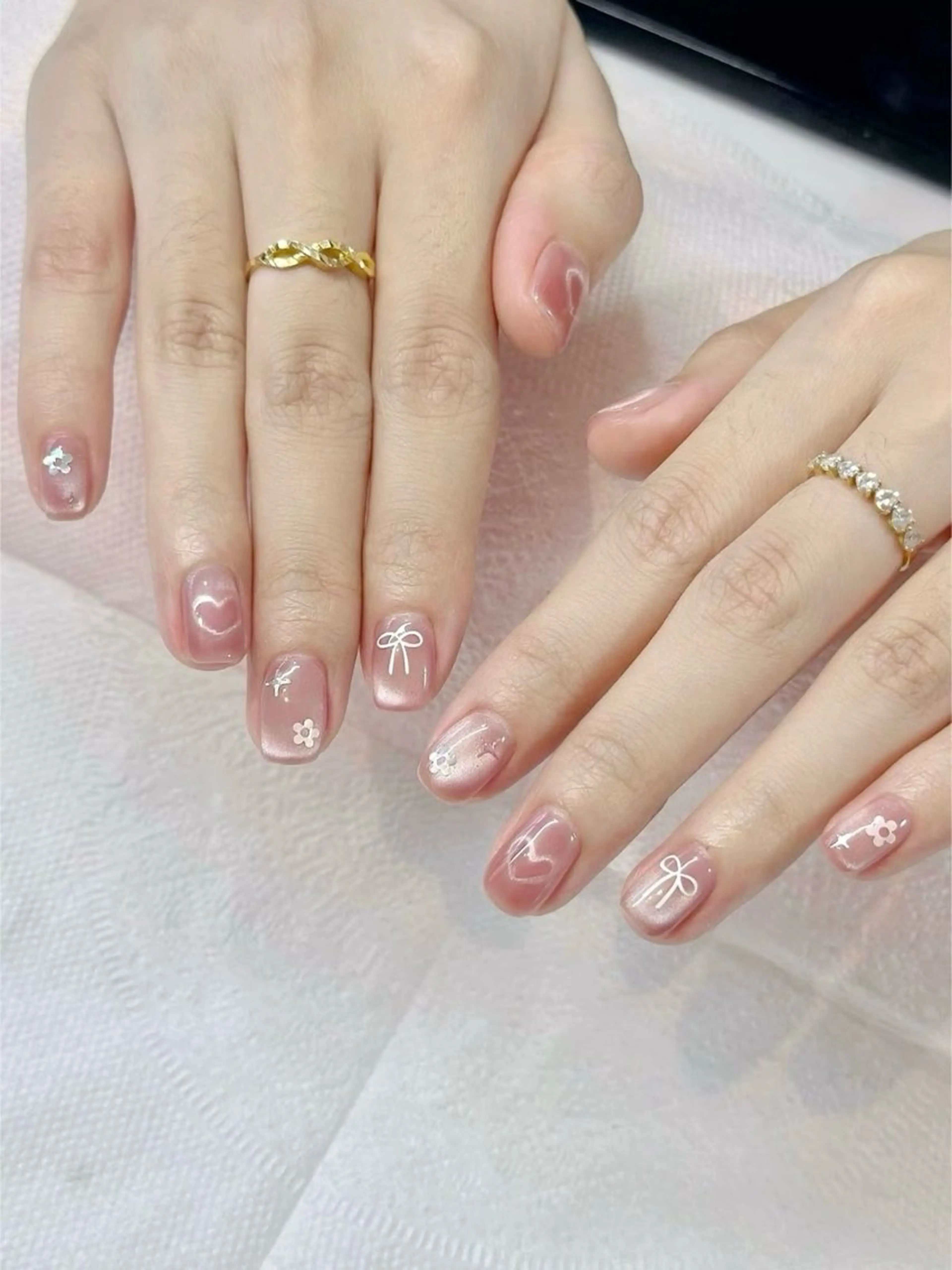 ネイル 長さ出し フレンチネイル グラデーション 卒業式 マグネットネイル ハンドネイル ハンドケア MIHANA NAILのネイルデザイン