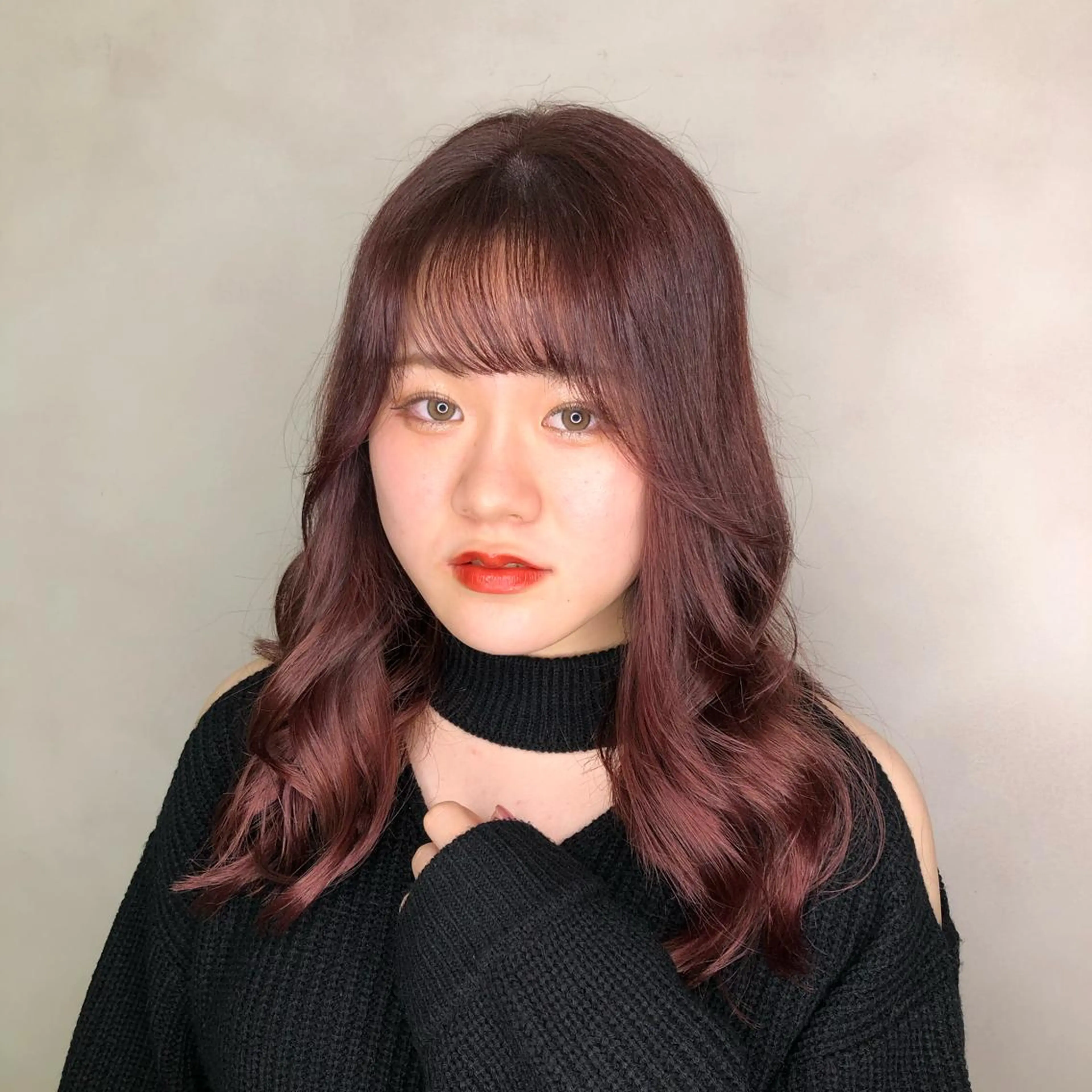 セミロング ピンクブラウン 韓国風ヘア 外ハネボブ♡ YUIのヘアスタイル