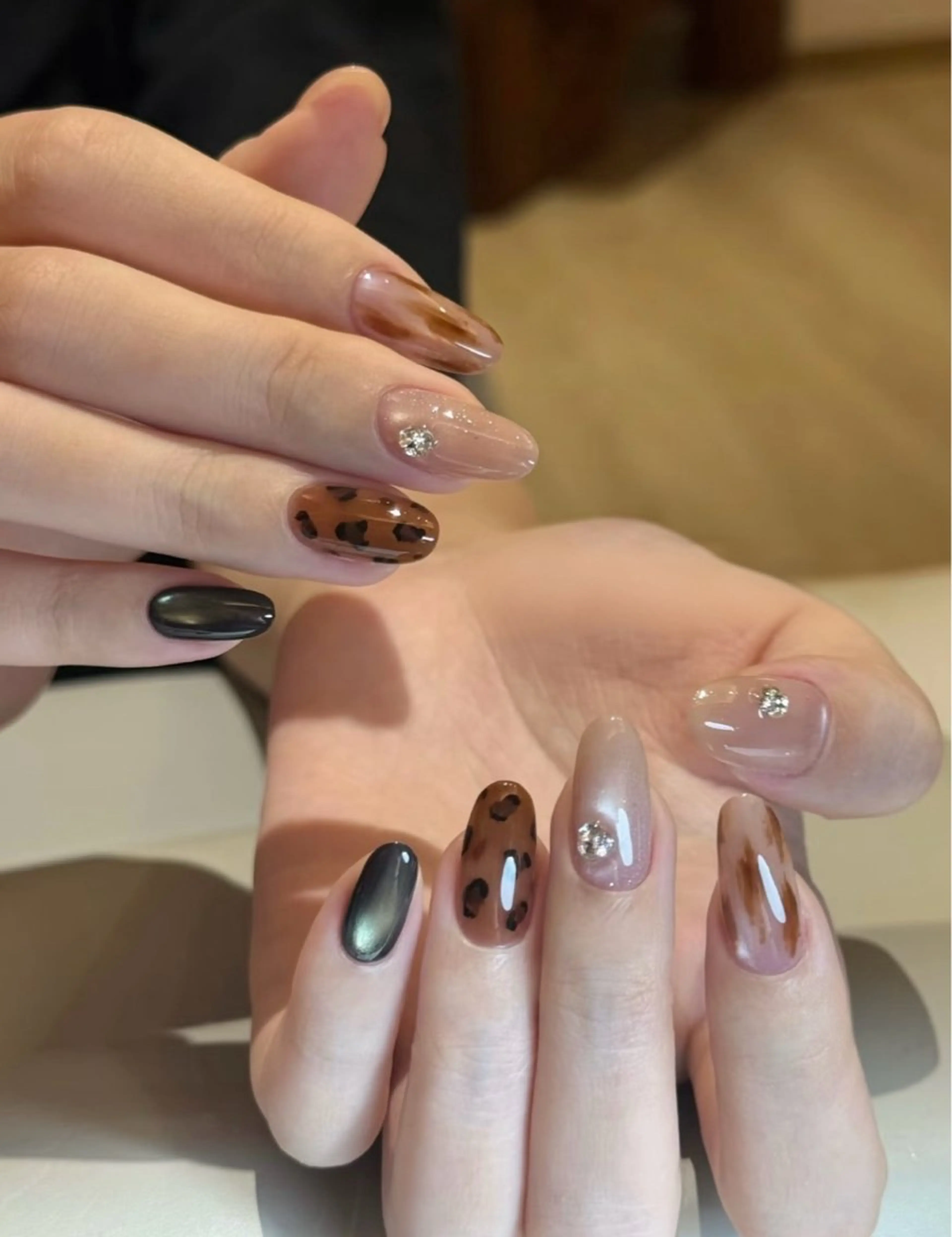 ネイル オーロラネイル べっ甲ネイル ブルー チークネイル フットネイル ハンドネイル ハンドケア For you. Nail Salonのネイルデザイン