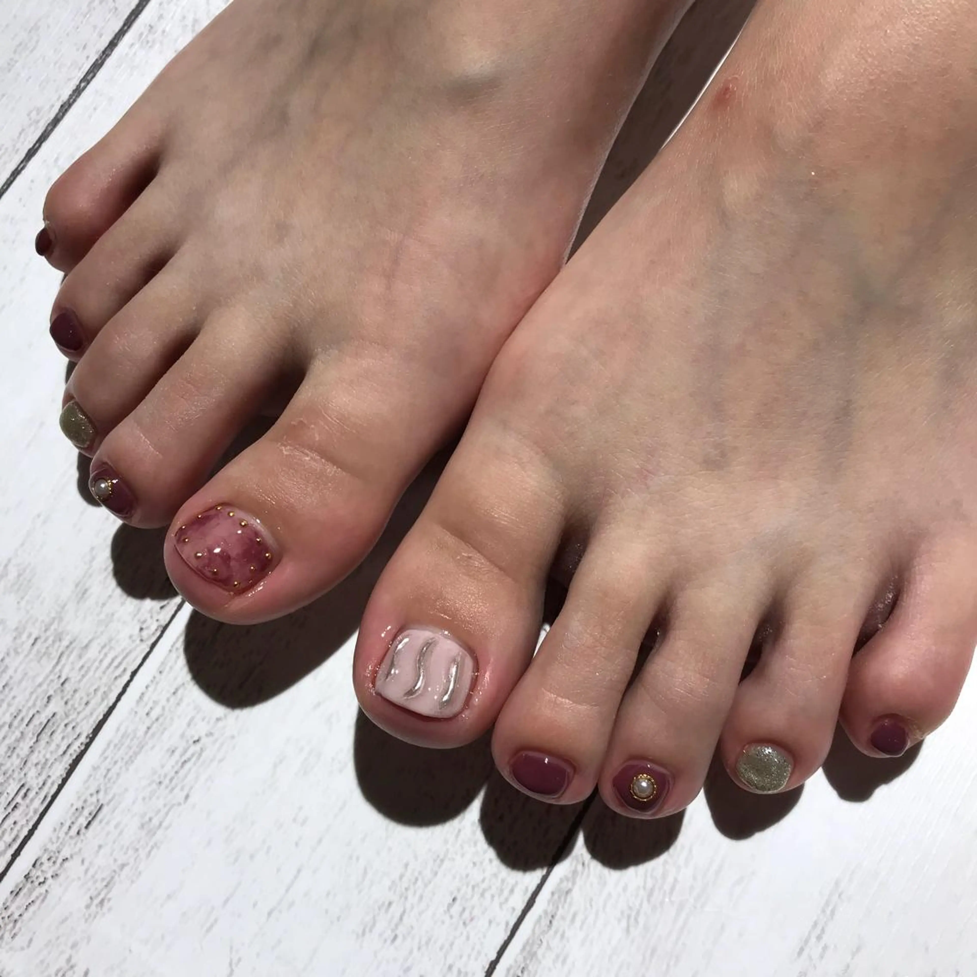 ネイル アートネイル ラメ(グリッター) ミラーネイル ニュアンスネイル ピンク ビューティ サロンMIORAのマツエク・マツパデザイン