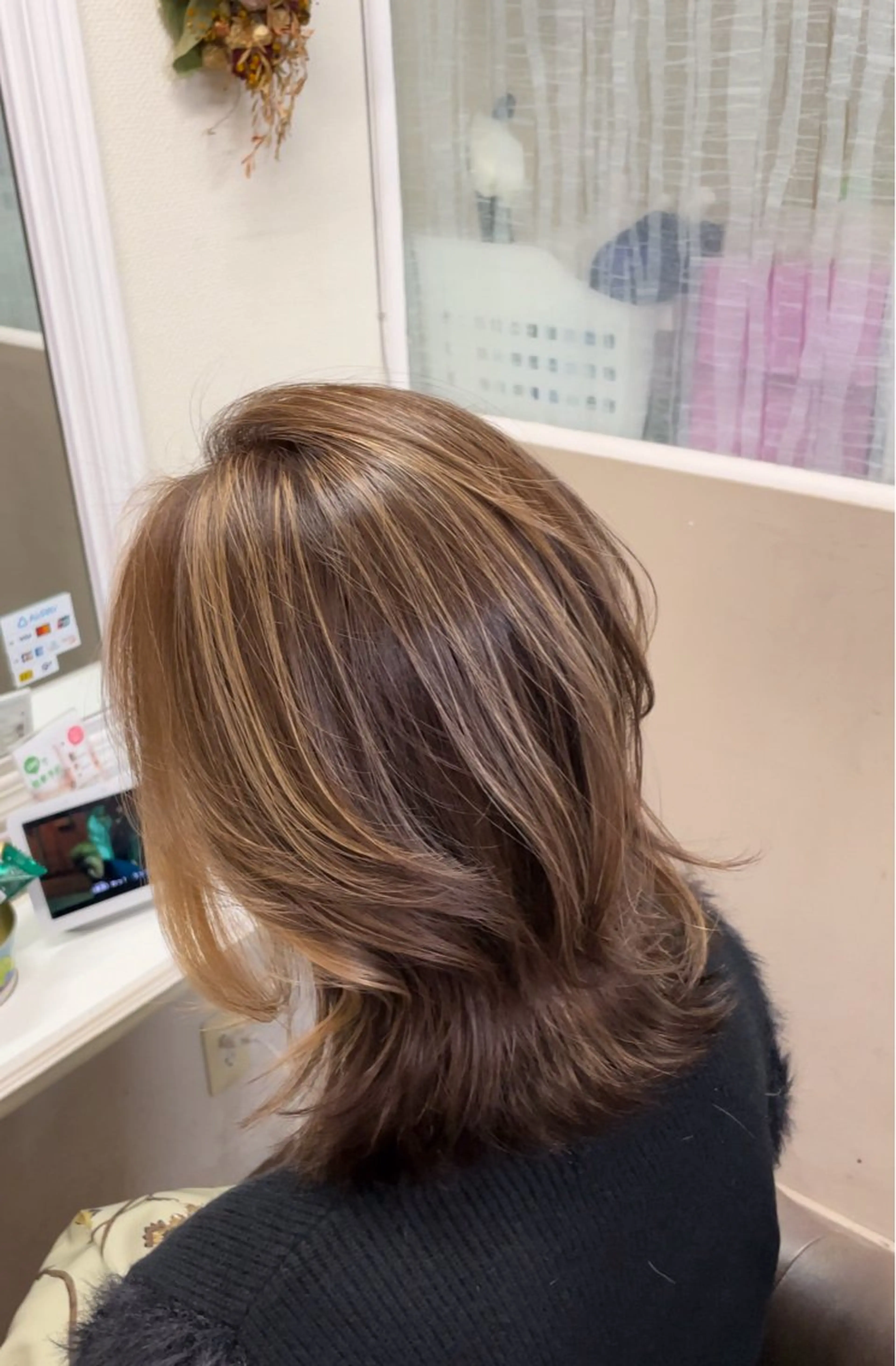 ミディアム ミストバング レイヤーカット カット ヘアカラー トリートメント TMJ所属・バズる韓国ヘア 🇰🇷溝邊　拓麿のヘアスタイル