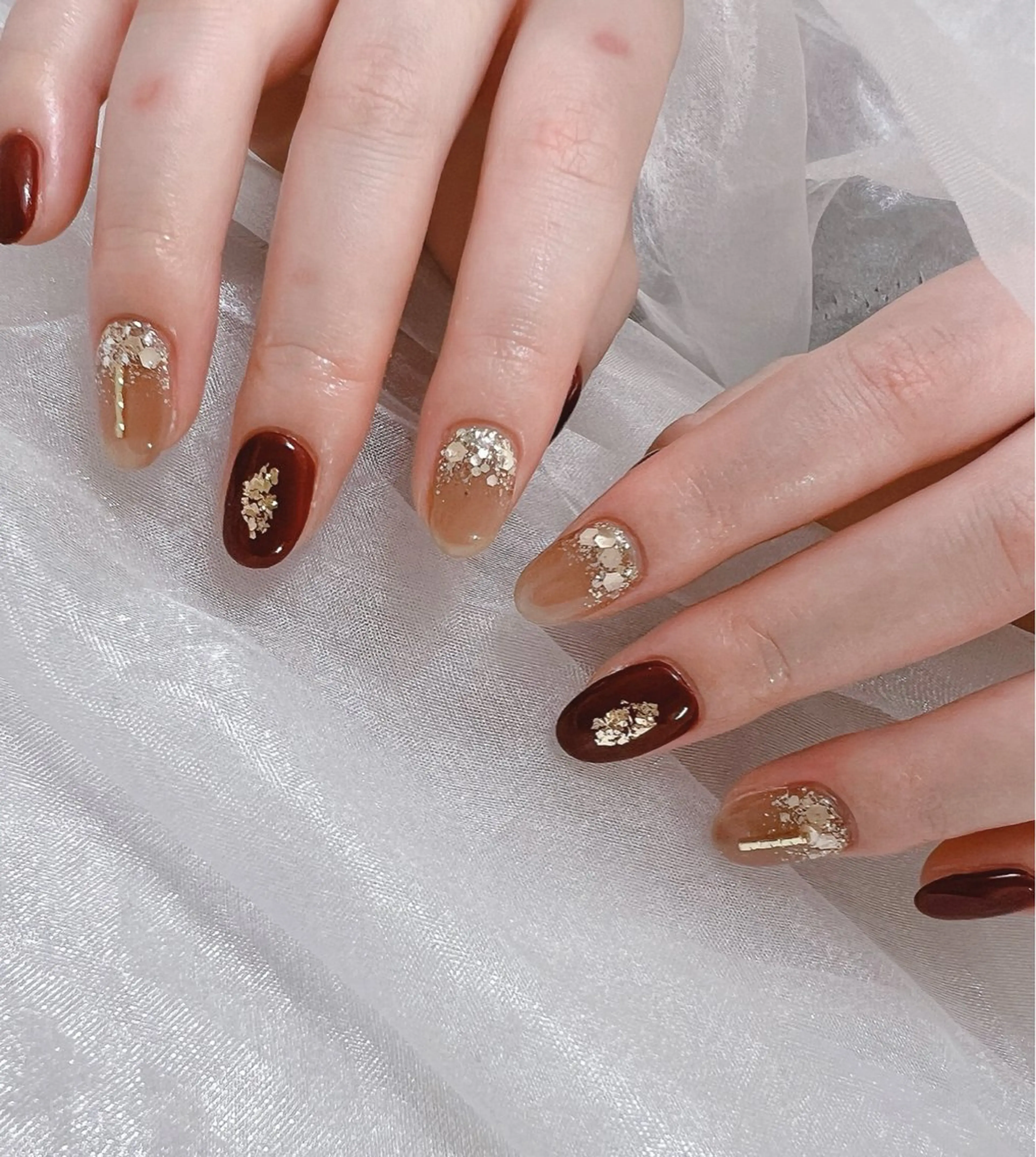 ネイル フットネイル ジェルネイル 韓国ネイル ラメ(グリッター) 冬ネイル ハンドネイル nail salon Lauleaのネイルデザイン
