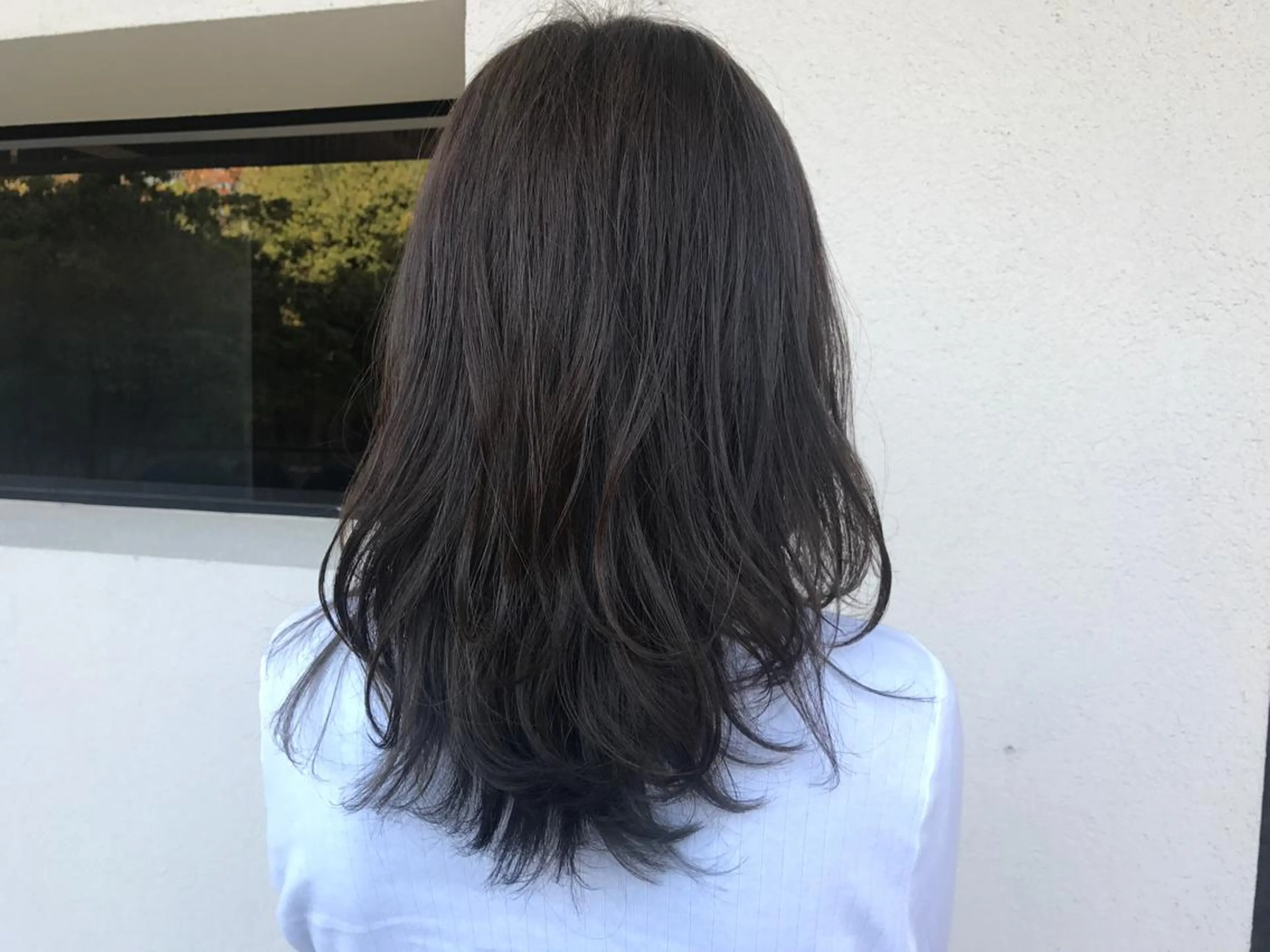 セミロング カラー 中村 瑞希のヘアスタイル