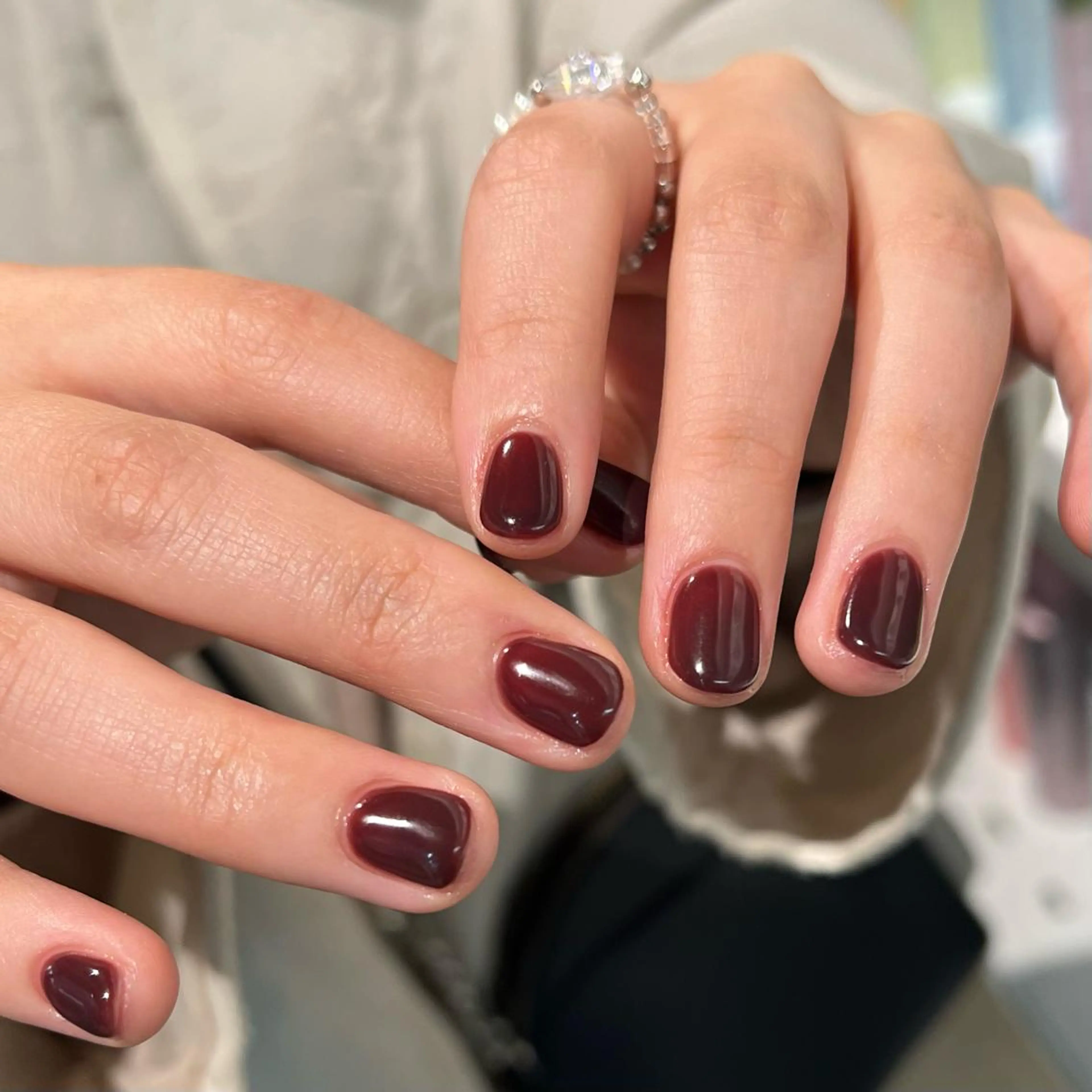 ネイル ボルドー ハンドネイル Nico所属・Nico🌛 Karenのネイルデザイン