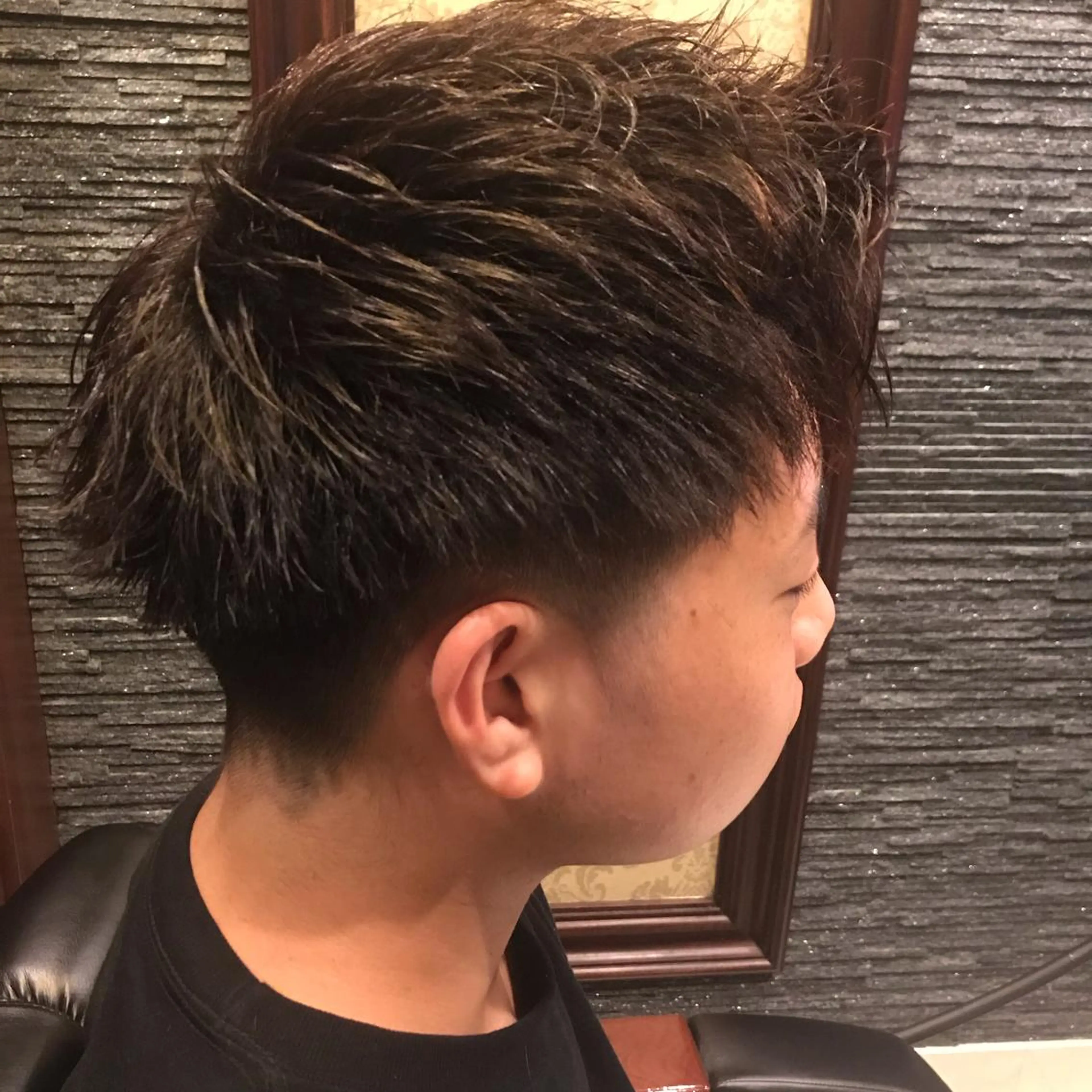 ショート メンズ アップバング ツーブロック HIROGINZA恵比寿店所属・メンズ専門💈中島 太一💈のヘアスタイル