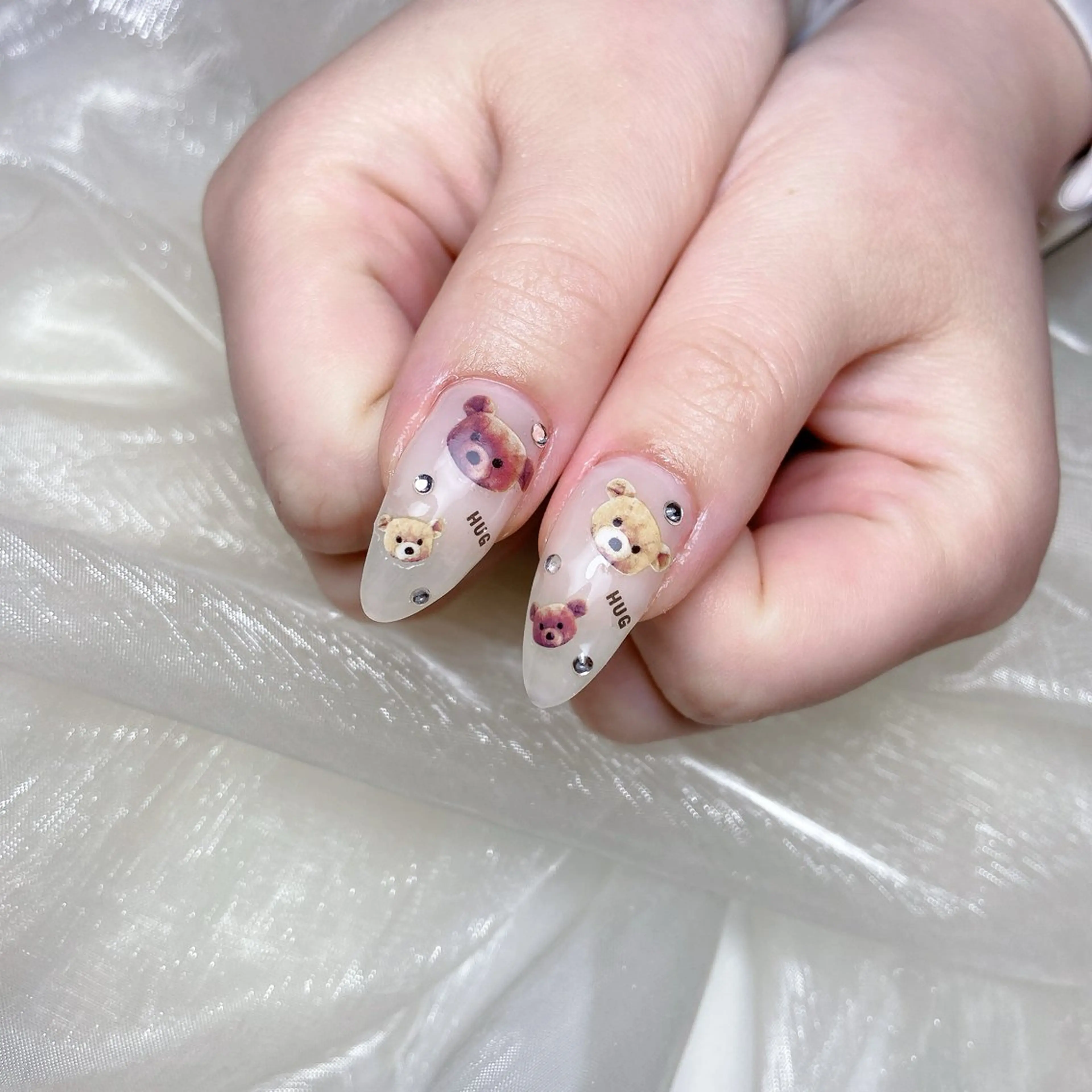 ネイル ガーリー ハンドネイル nailsalon REJOICEのネイルデザイン