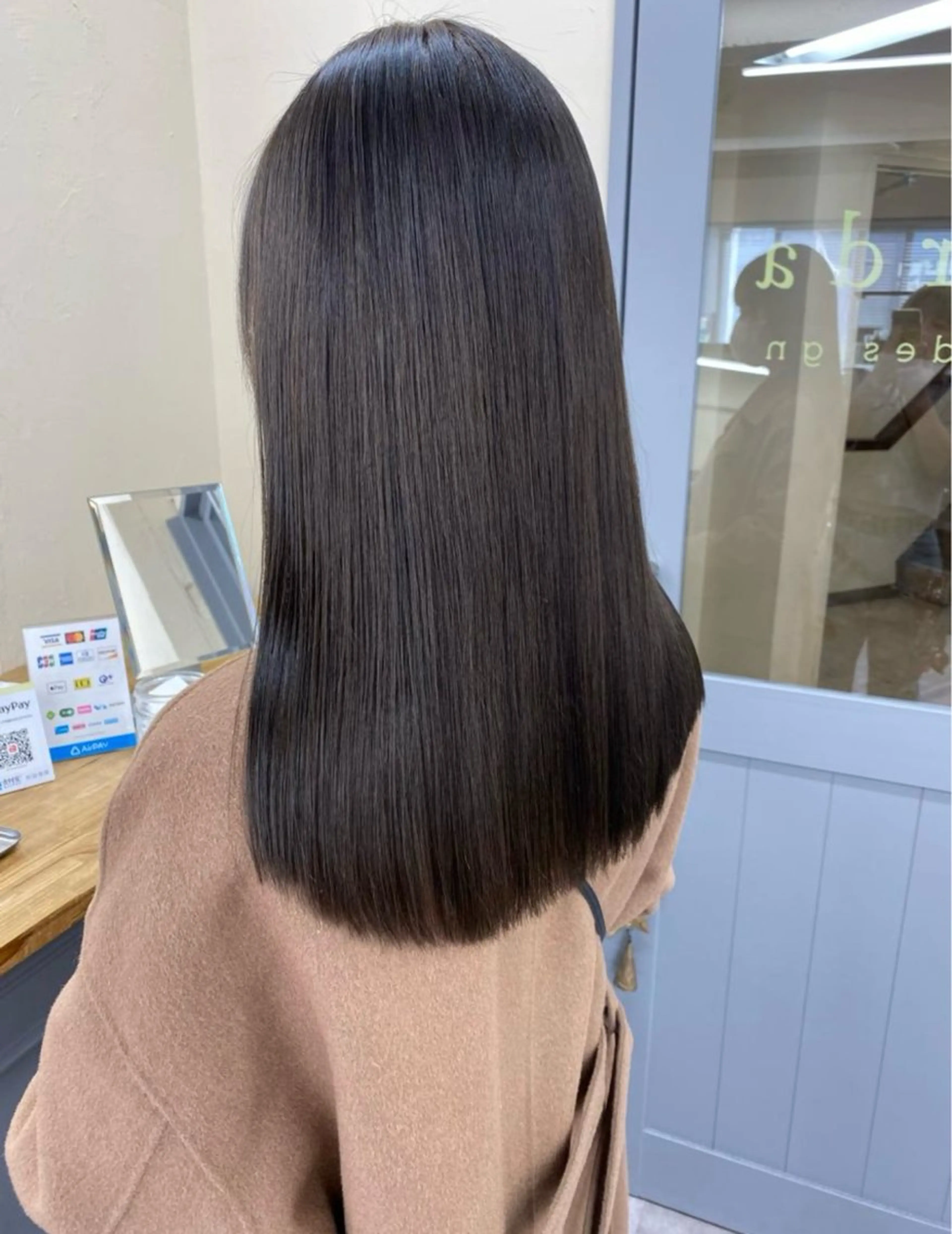 ロング 池袋🫧mio🫧 透明感ワンカラー🫧のヘアスタイル