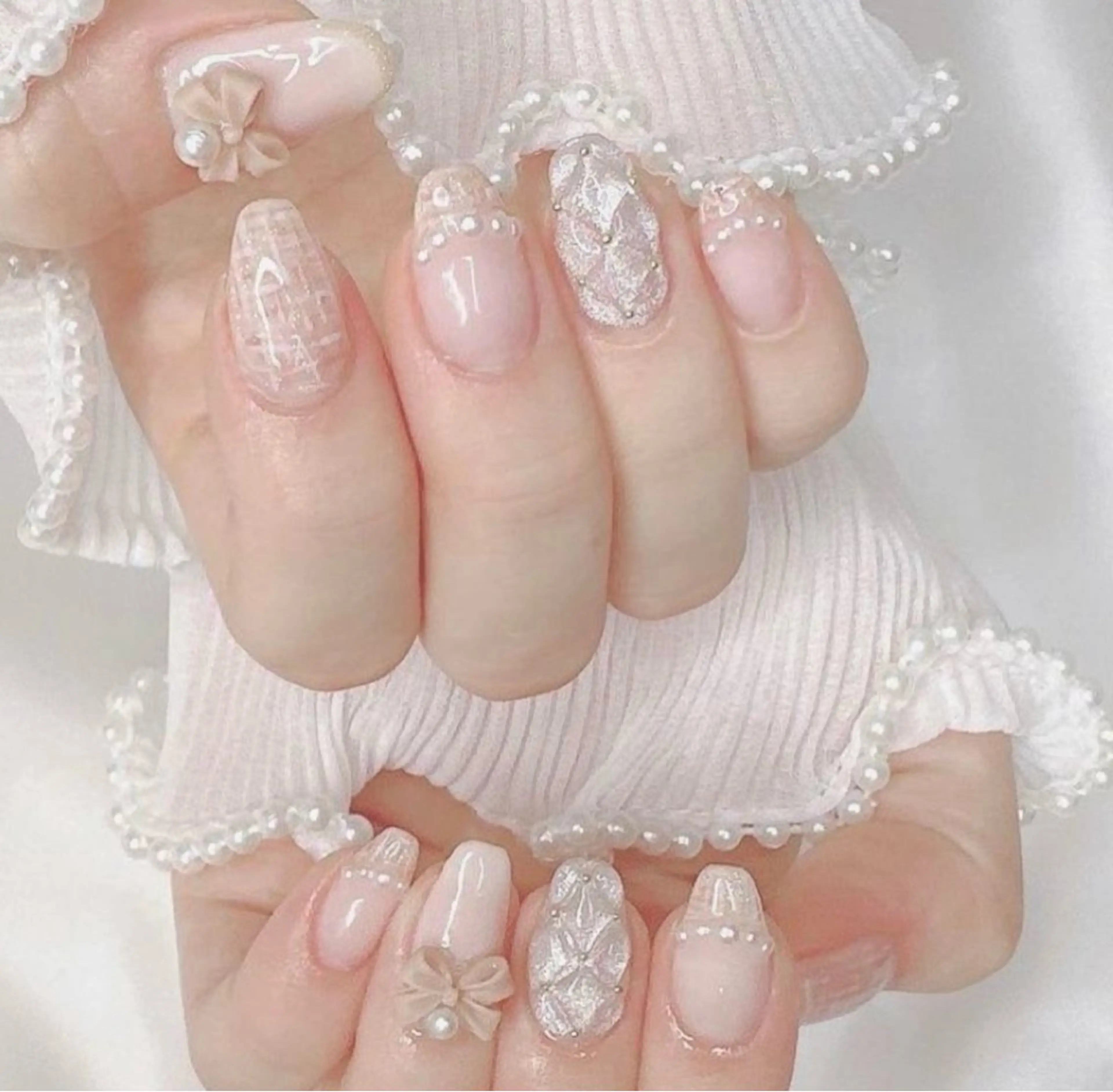 ネイル アートネイル 長さ出し ジェルネイル マグネットネイル ニュアンスネイル ハンドネイル なな_ CloudyChanのネイルデザイン