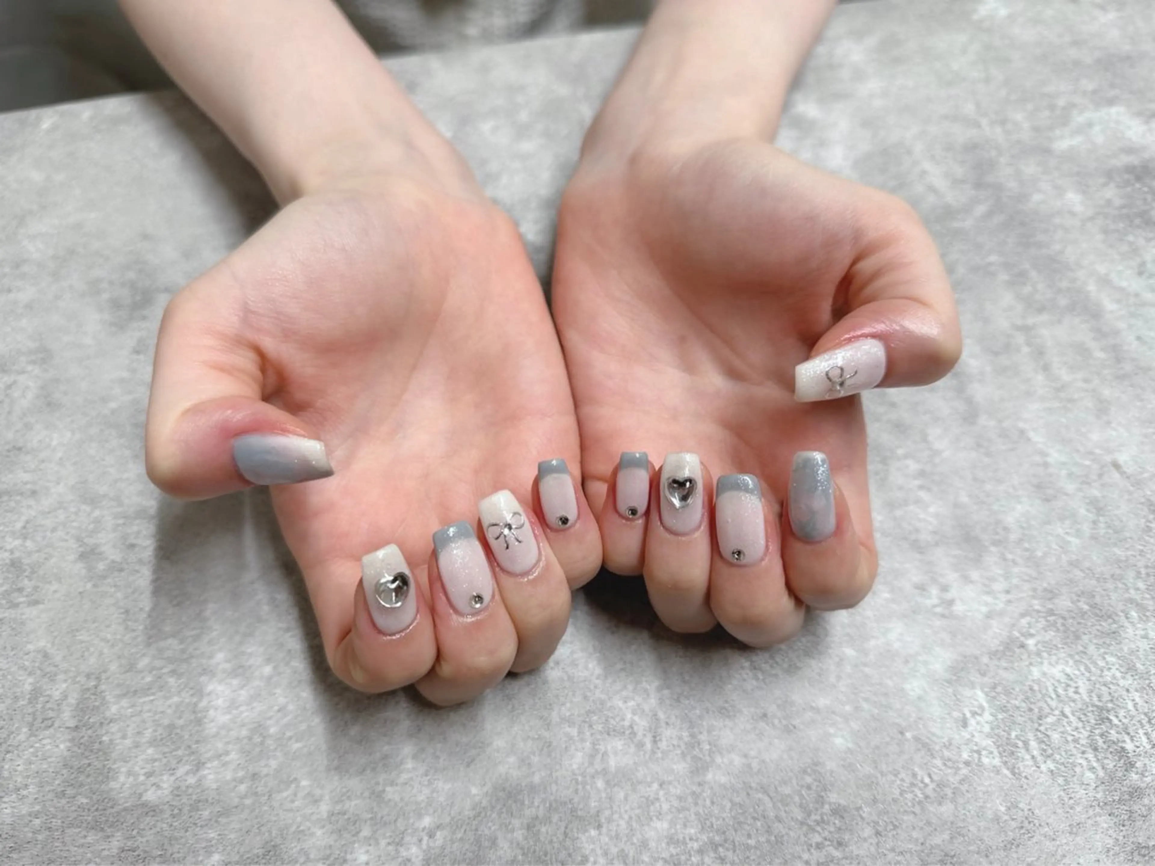 ︎💕︎ワンカラー✖️フレンチ︎💕︎の写真