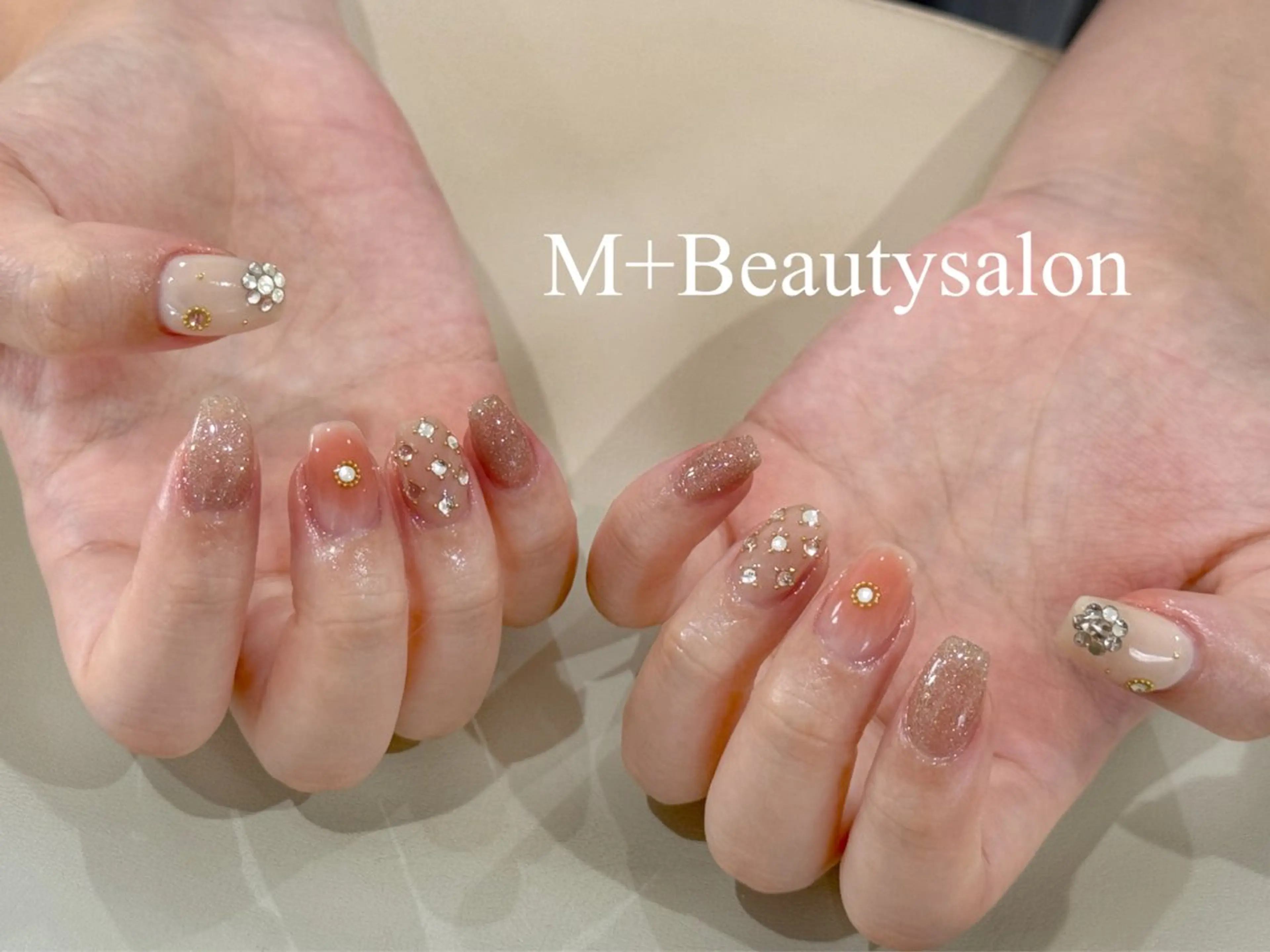ネイル ハンドネイル M+  Beauty Salonのネイルデザイン