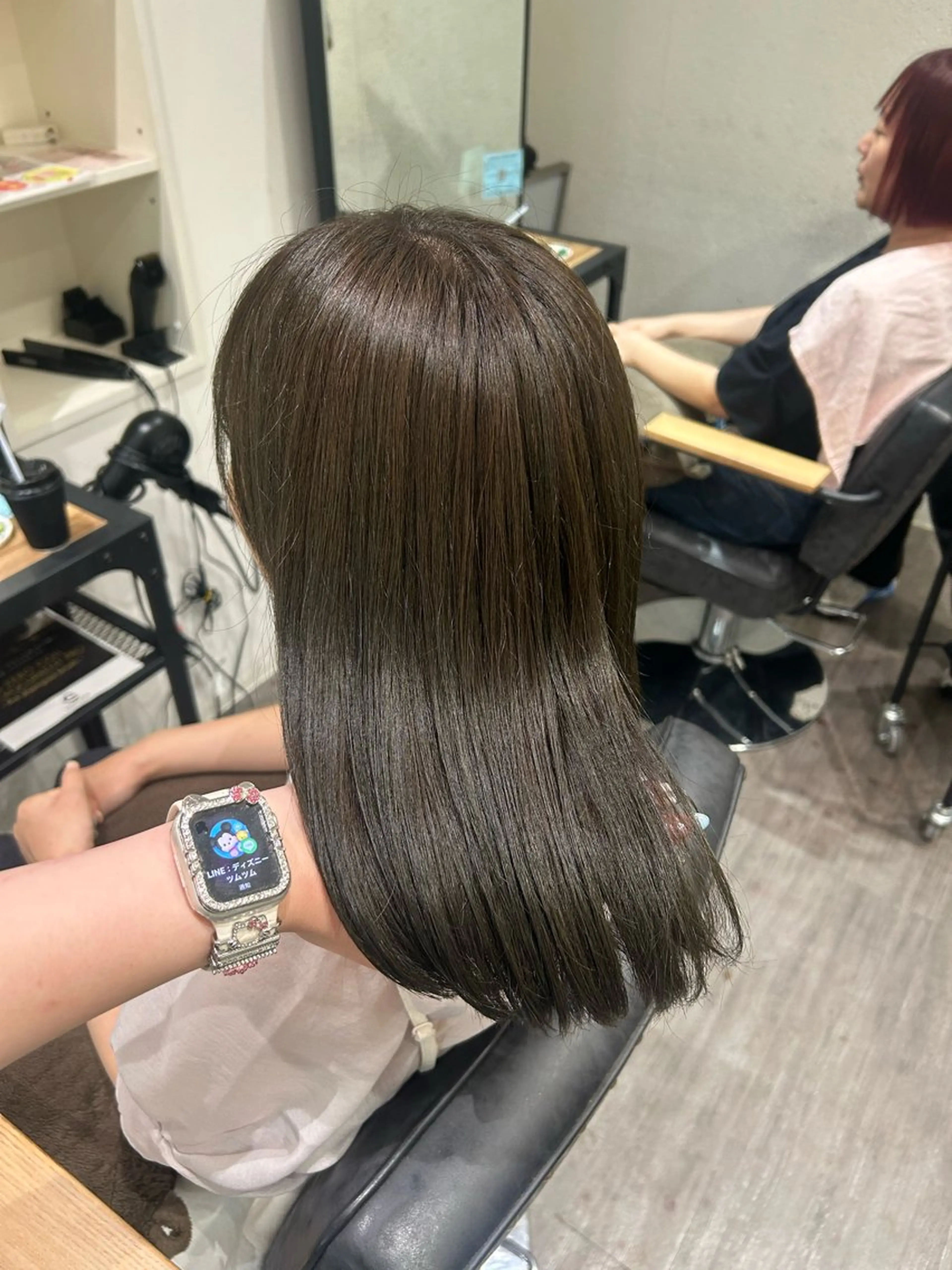 ミディアム カラー ヘアアレンジ 透明感カラー オリーブカラー ヘアカラー トリートメント カラーリスト💟草間 紫音💟のヘアスタイル