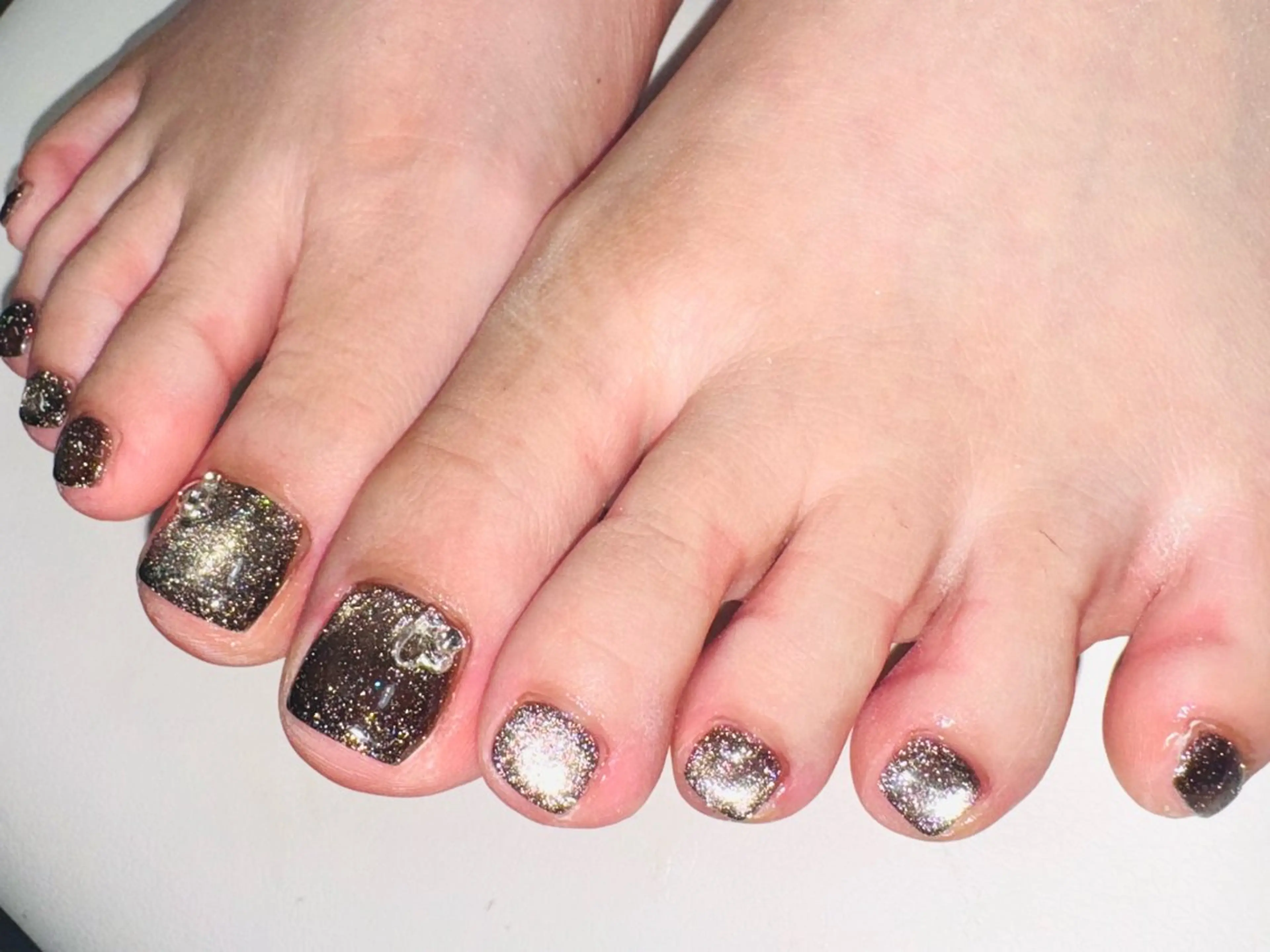 ネイル フットネイル 🦄ill nail _Mai🩵のネイルデザイン